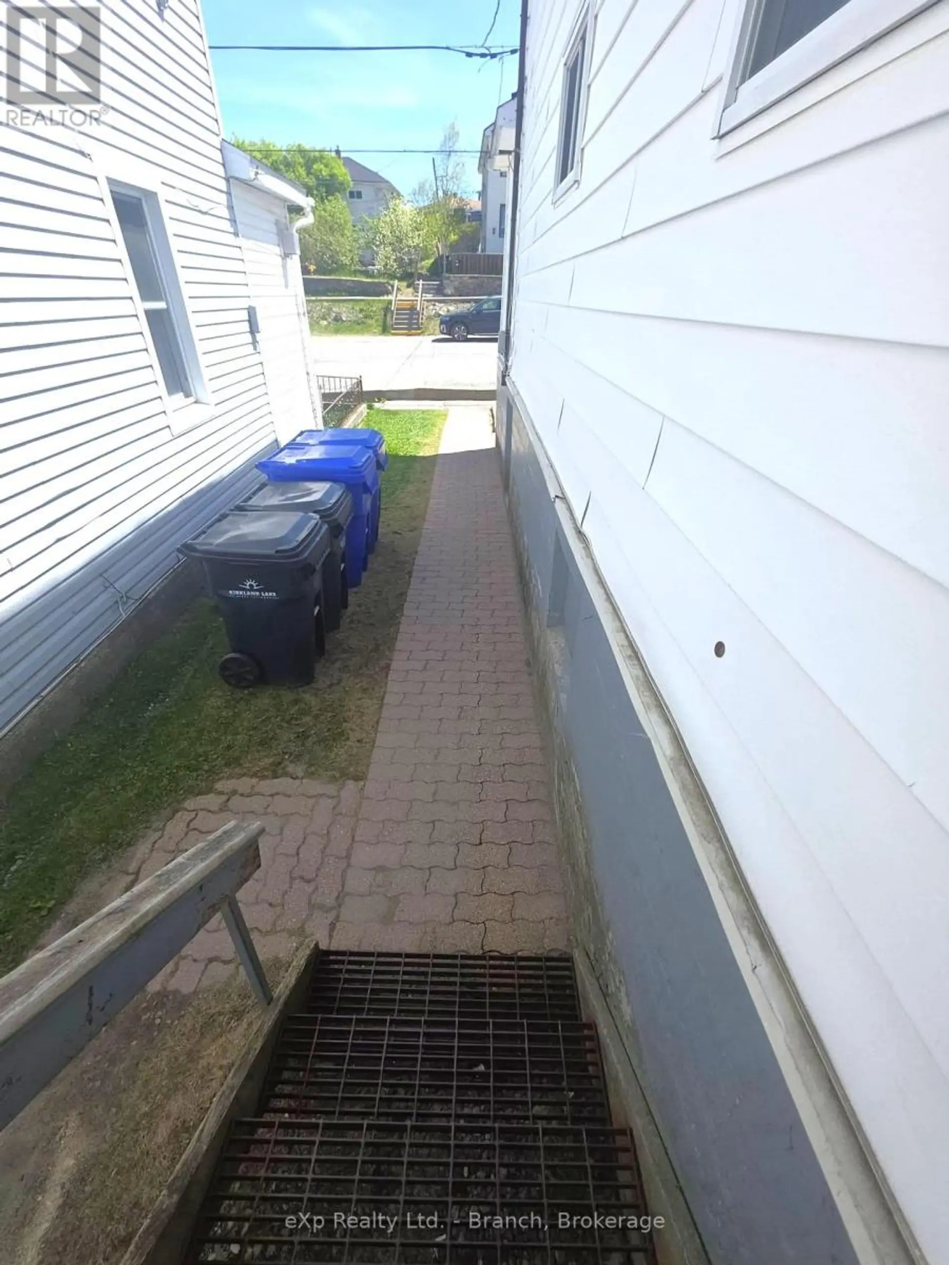 31 WOODS STREET - Image 4