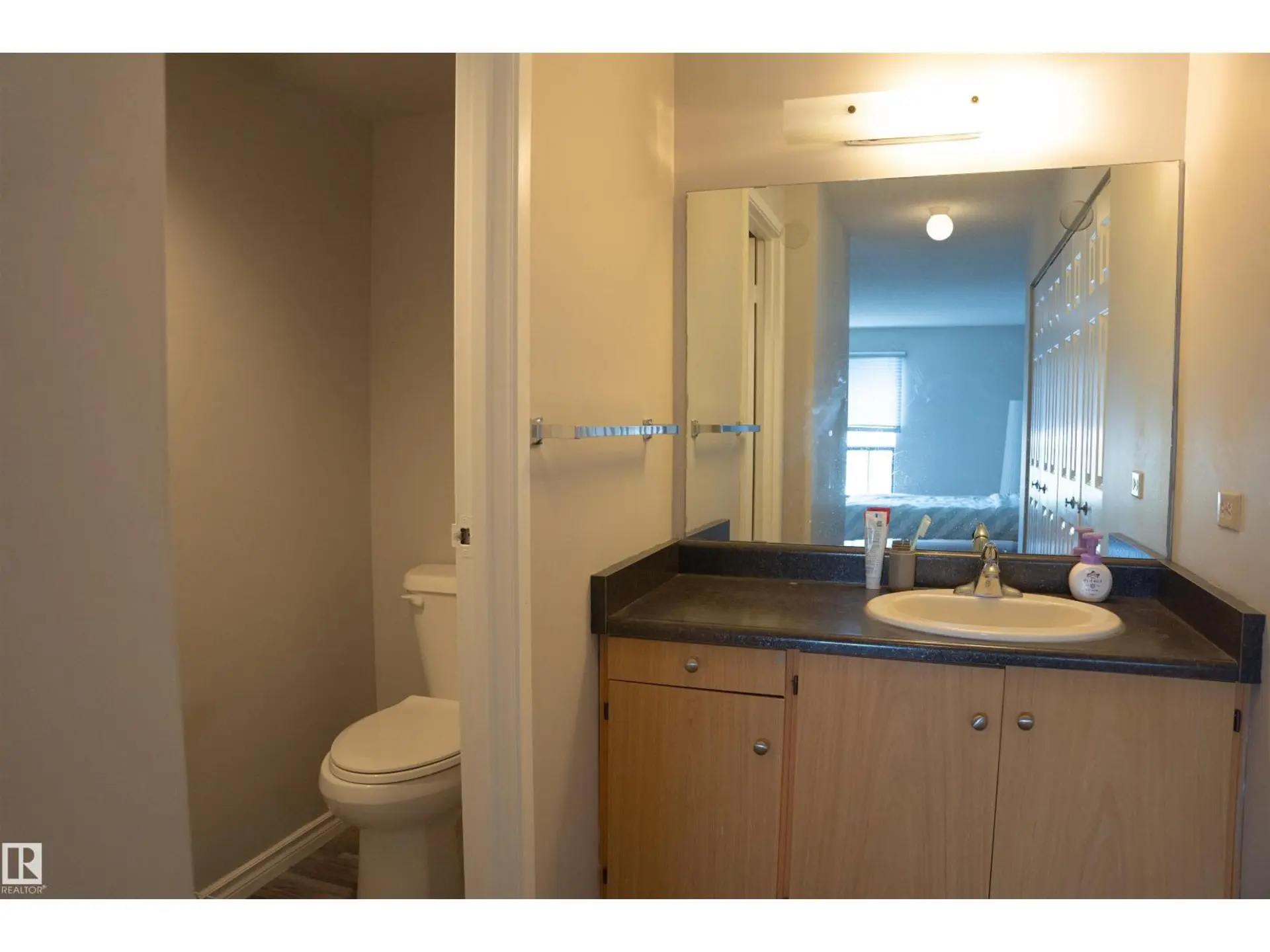 #1703 11027 87 AV N NW - Image 14