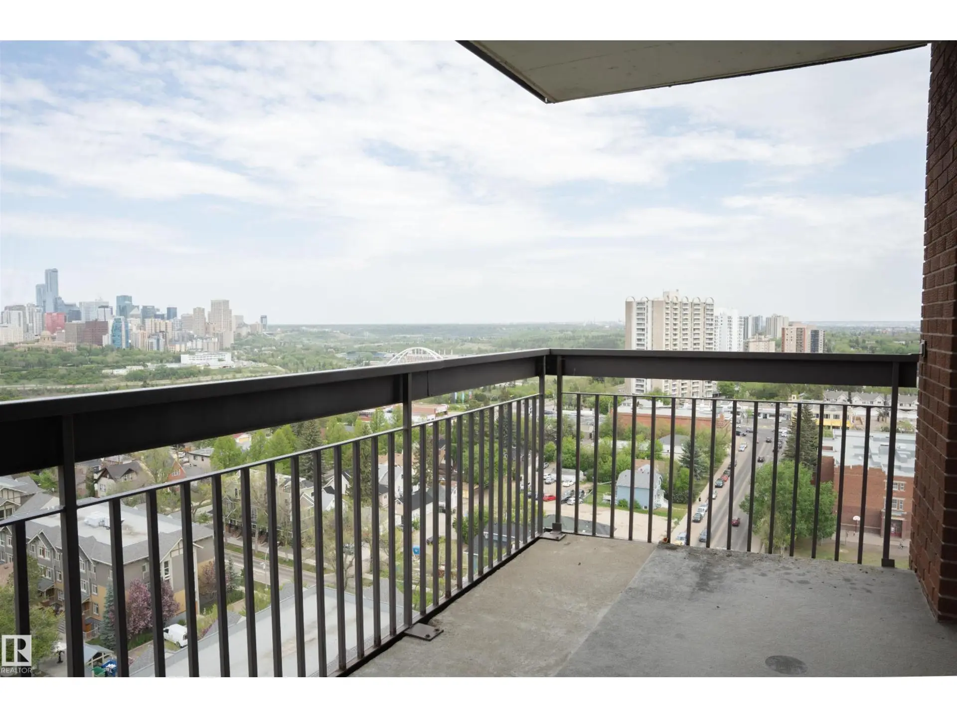 #1703 11027 87 AV N NW - Image 16