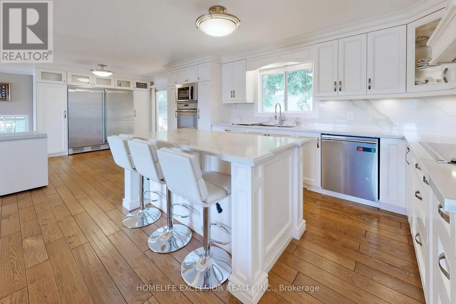 550 MOUNT ALBERT ROAD - Image 8