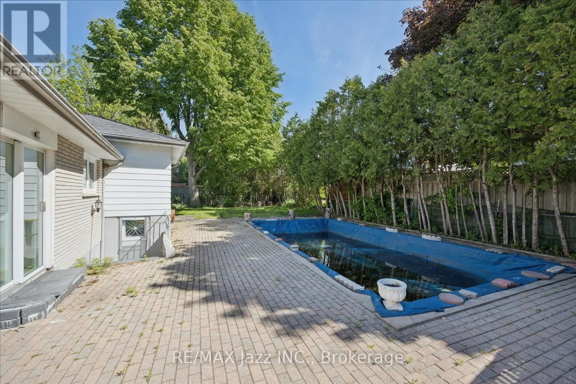 243 ACADIA DRIVE - Image 16