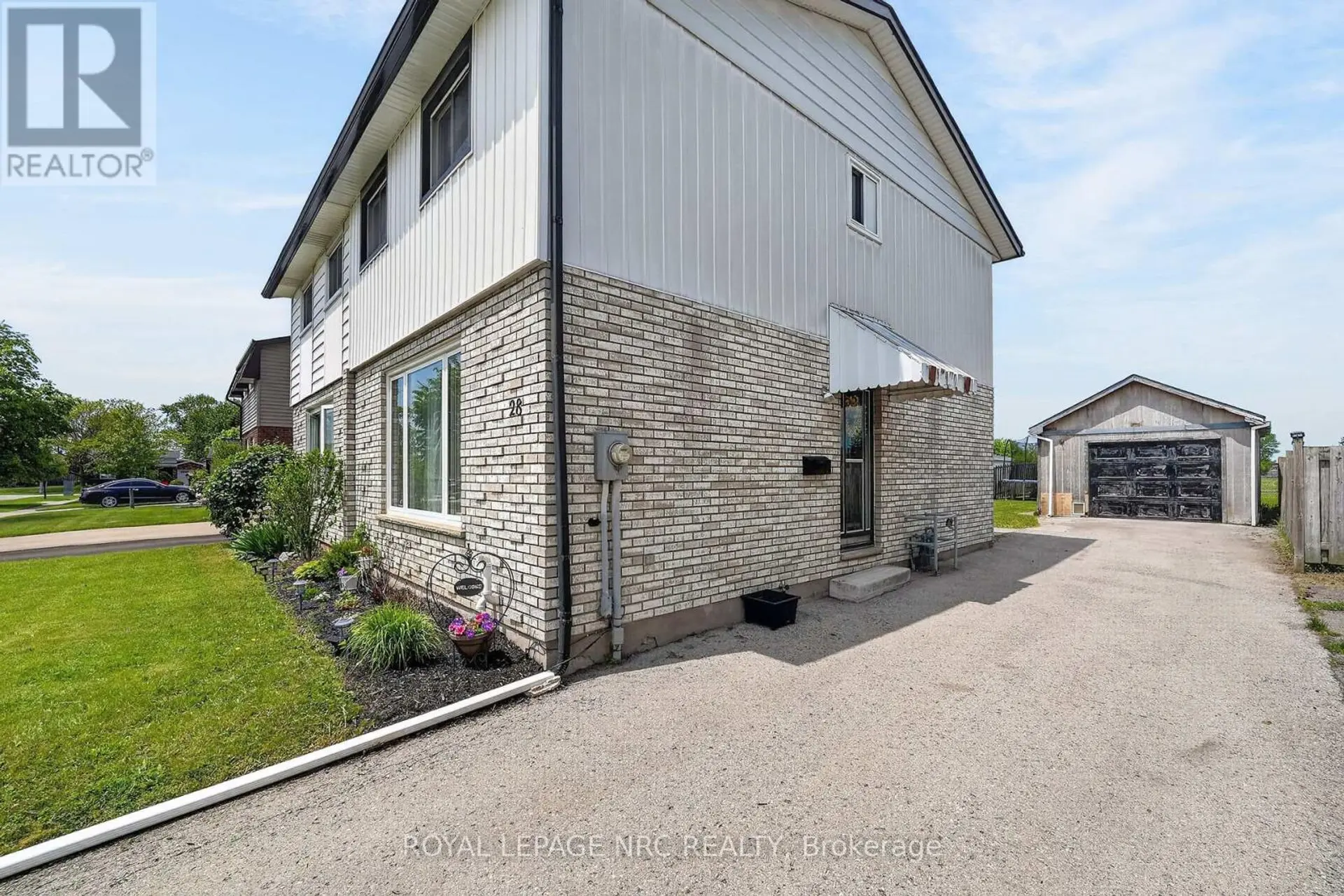 28 CHANTAL COURT - Image 16