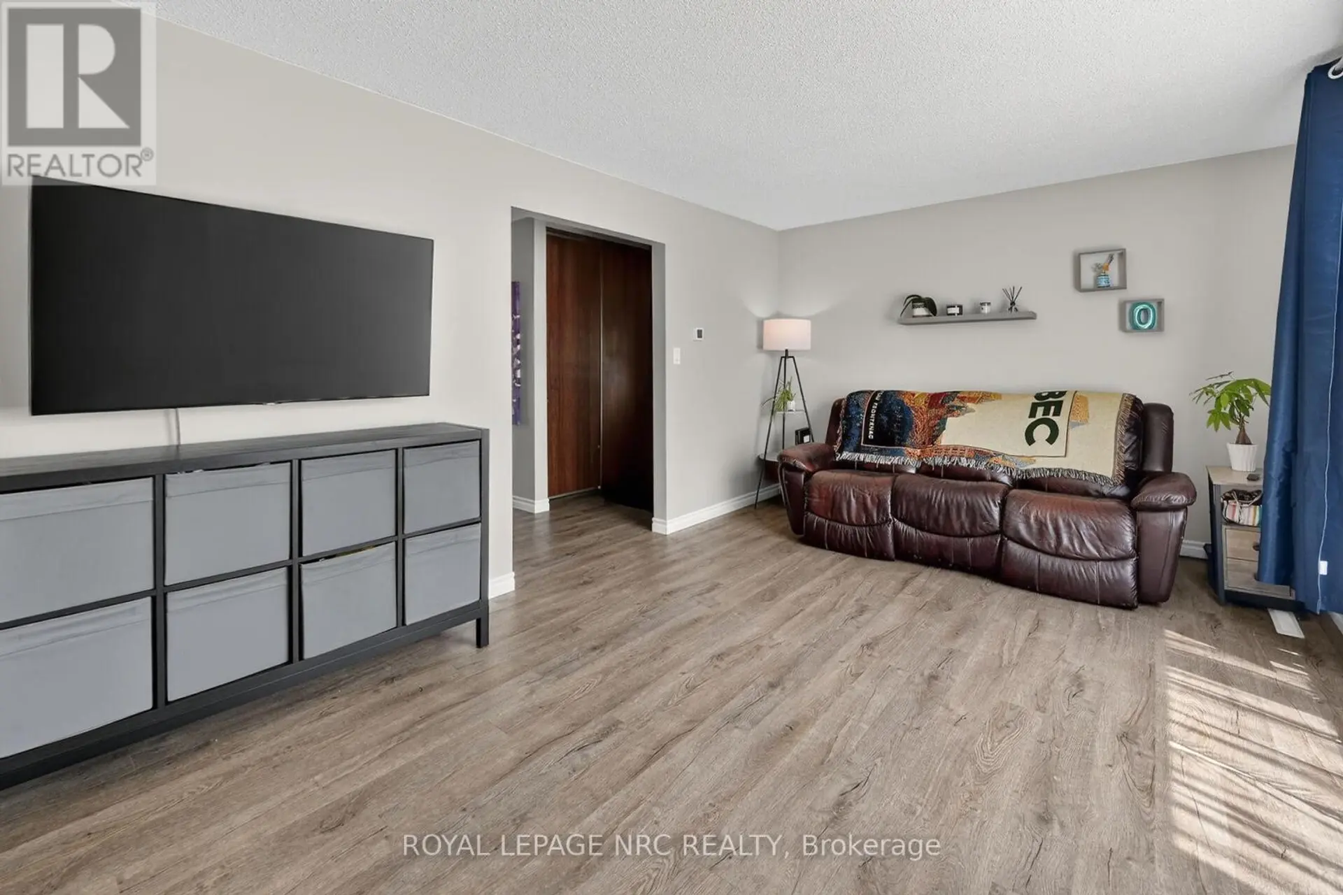 28 CHANTAL COURT - Image 3