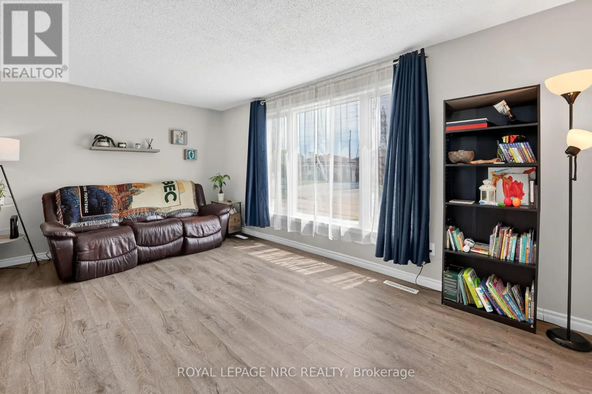 28 CHANTAL COURT - Image 4