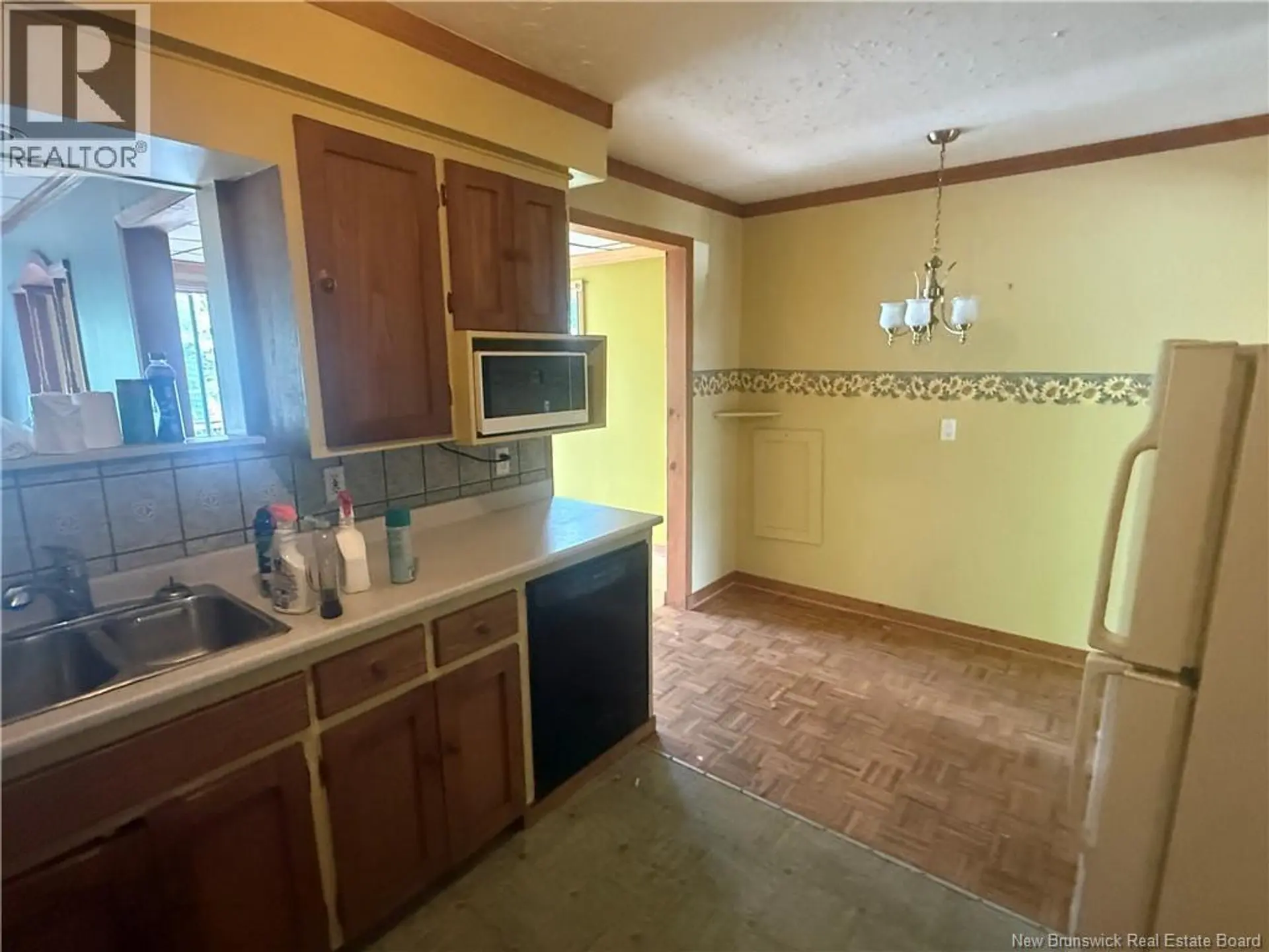 65 Leeds Drive - Image 3