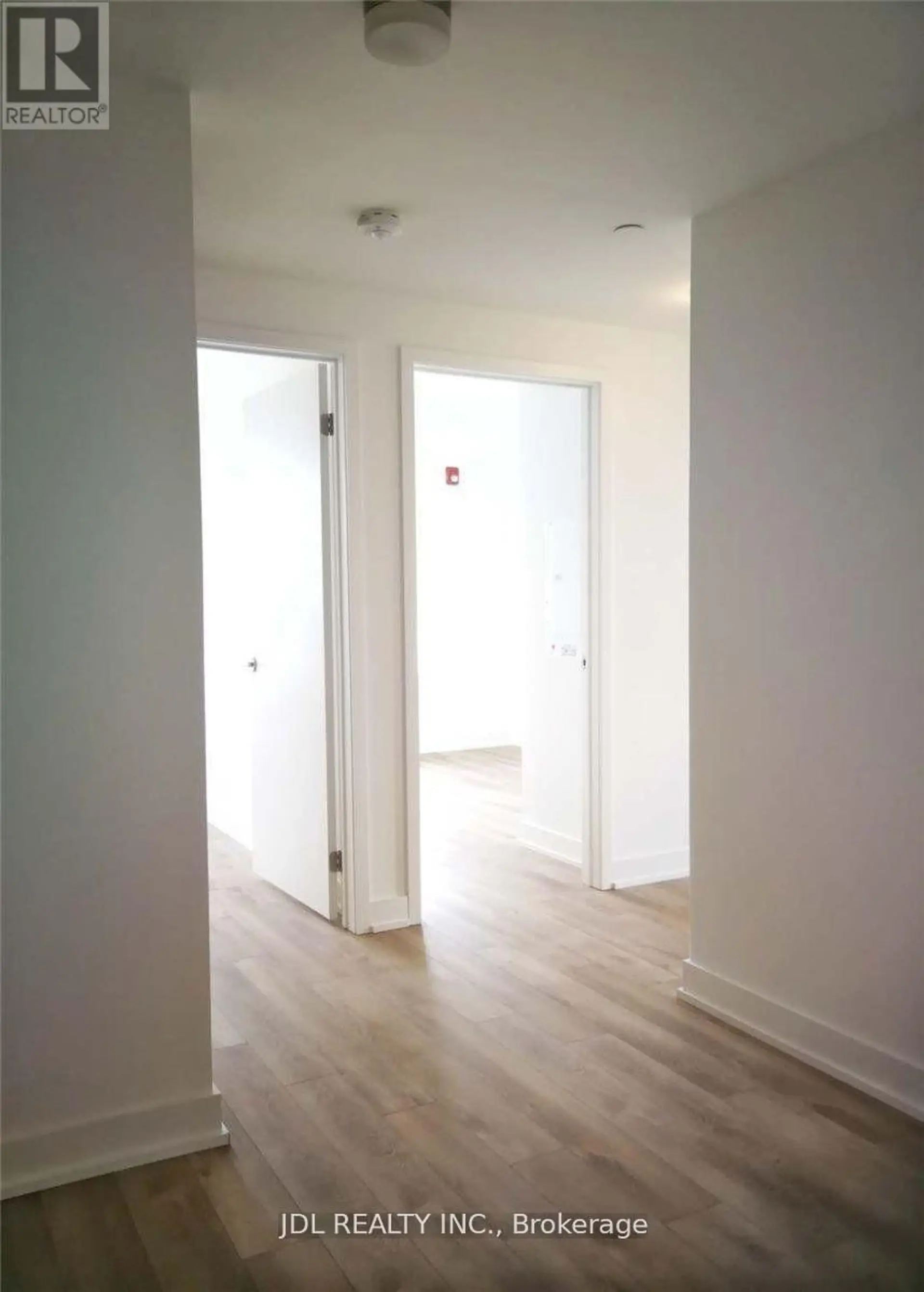 #316 2100 BRIDLETOWNE CIRCLE - Image 10