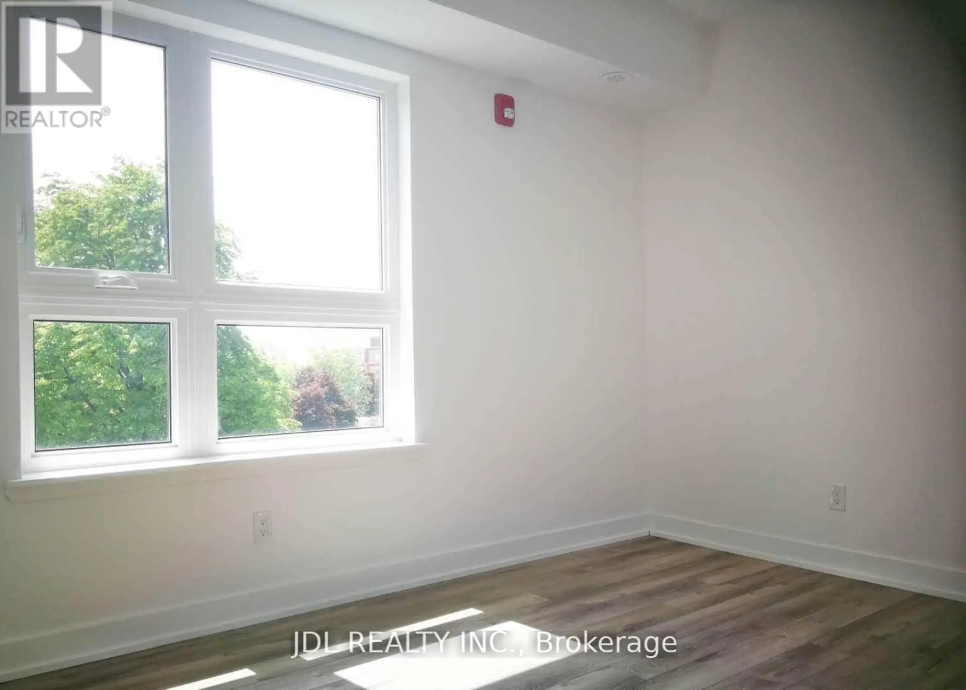 #316 2100 BRIDLETOWNE CIRCLE - Image 11