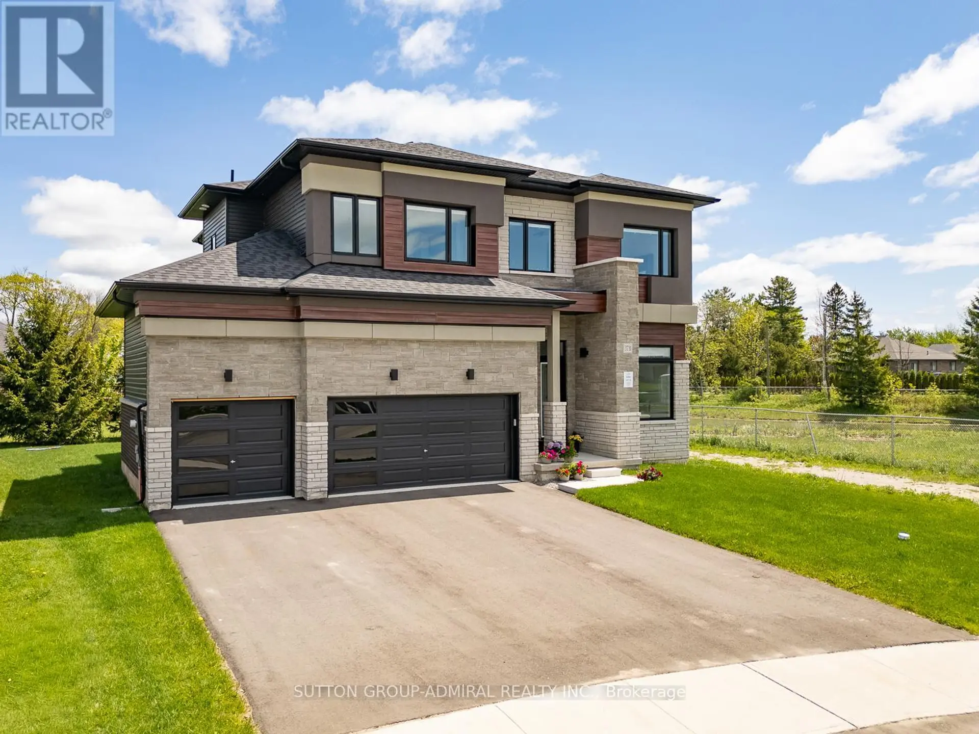 3731 LAKEPOINT DRIVE - Image 9