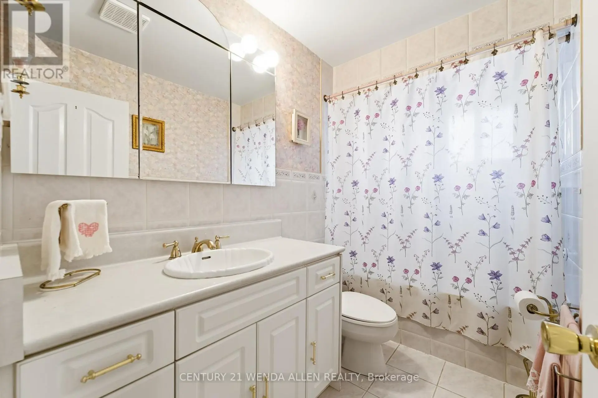 903 GRENOBLE BOULEVARD - Image 12