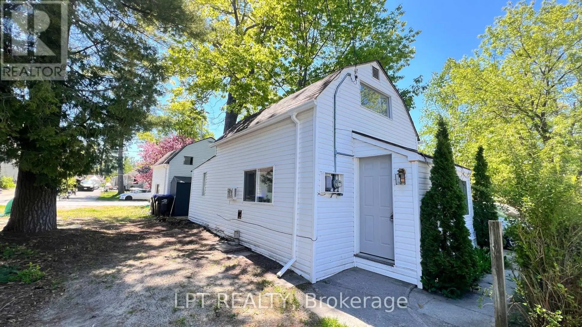 50 GLENWOOD DRIVE - Image 2