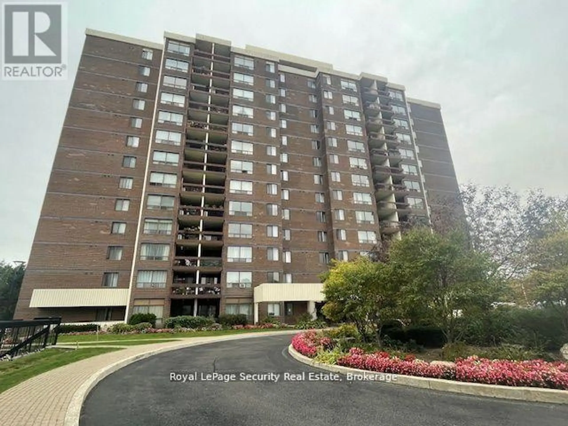 #805 2556 ARGYLE ROAD - Image 1