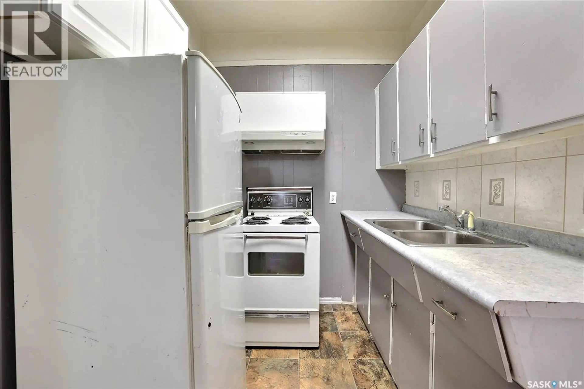 2030 queen STREET - Image 10
