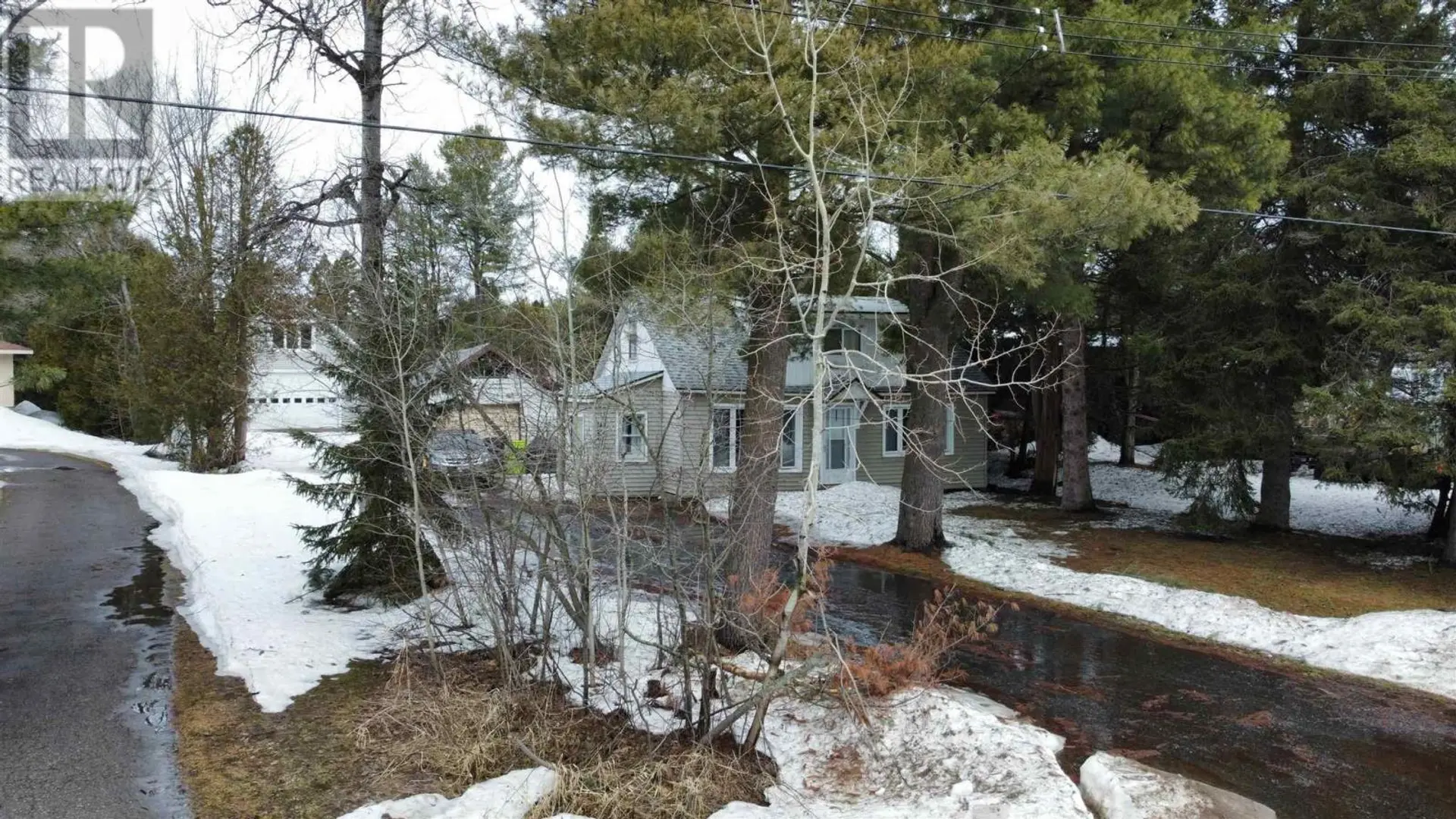 324 River RD - Image 6
