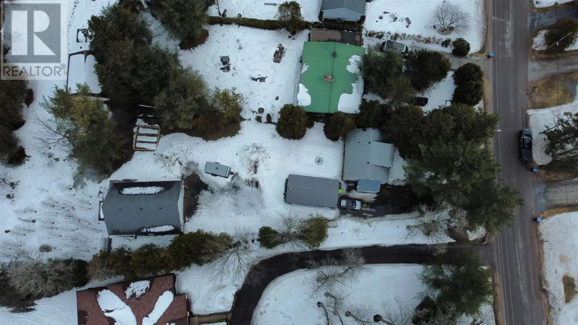 324 River RD - Image 7