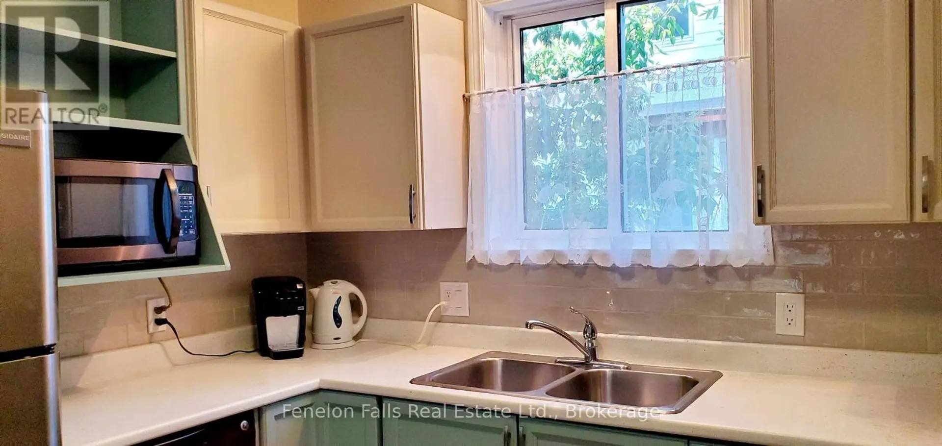 7 JAMES STREET - Image 13