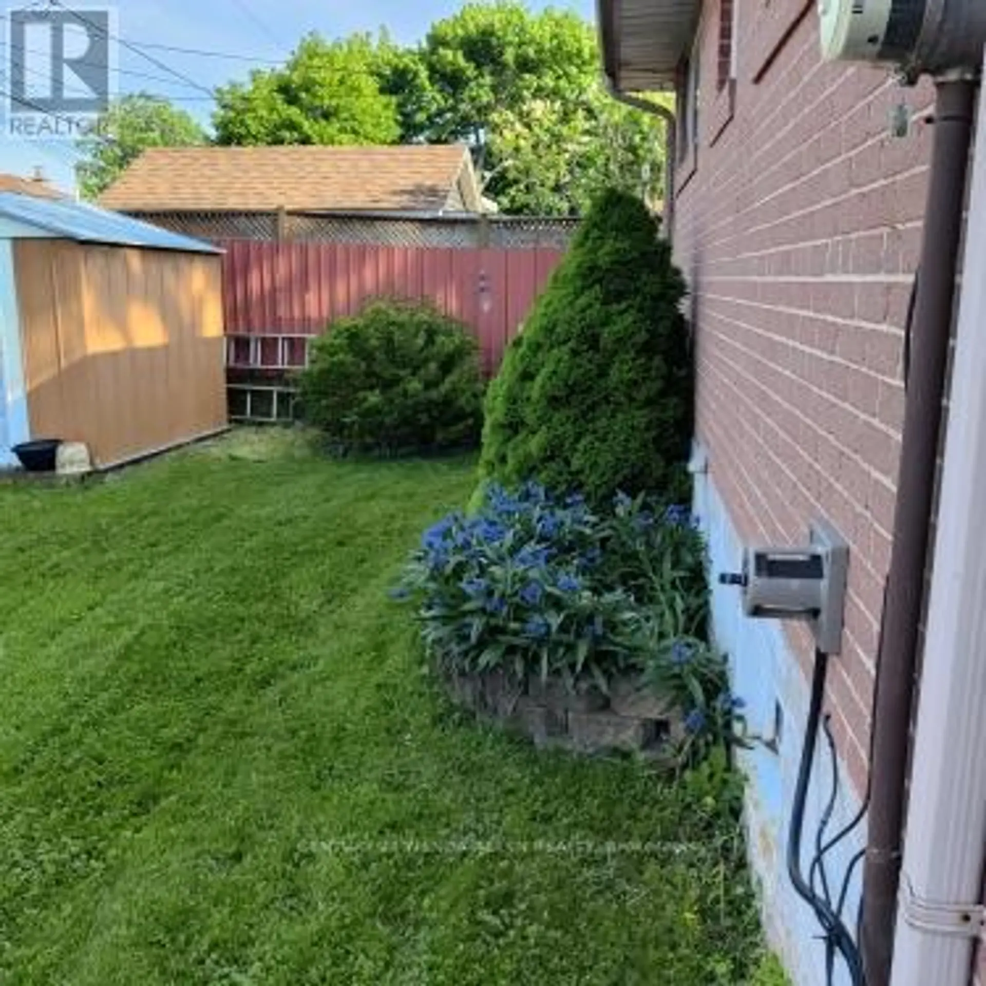 903 GRENOBLE BOULEVARD - Image 17