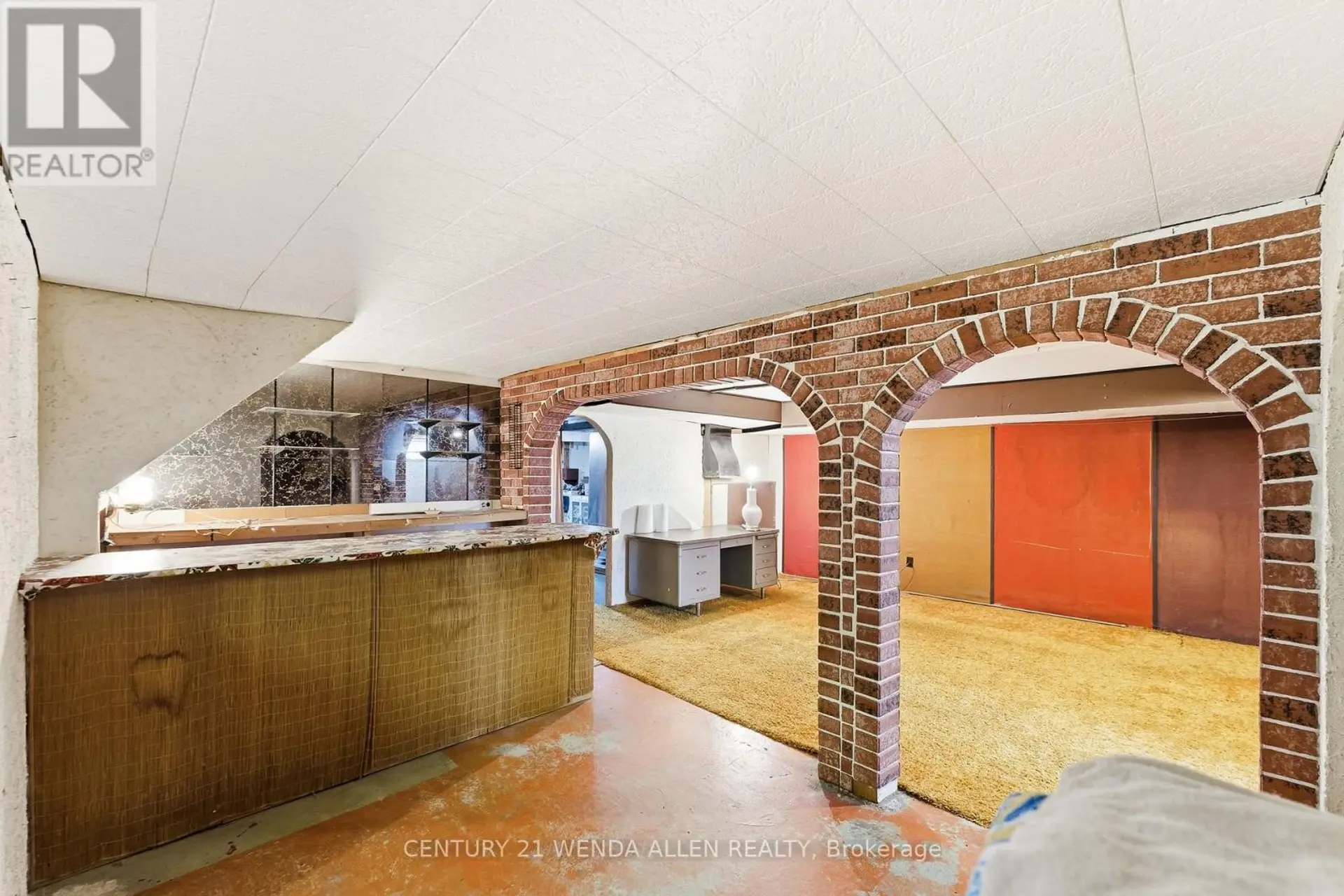 903 GRENOBLE BOULEVARD - Image 14