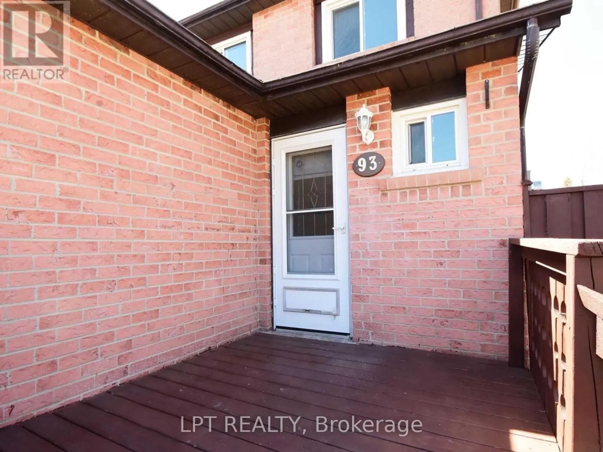 93 MARTINDALE CRESCENT - Image 2