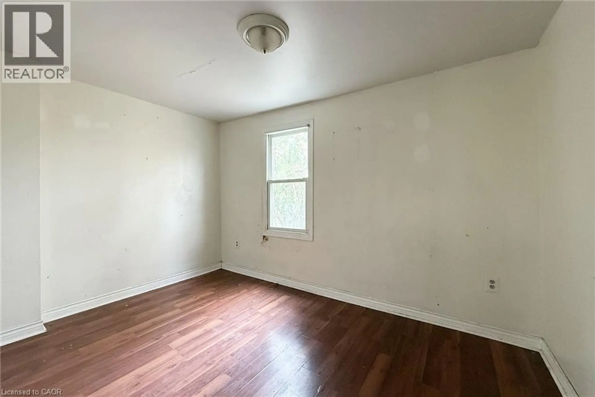 258-260 EMERSON Street - Image 15