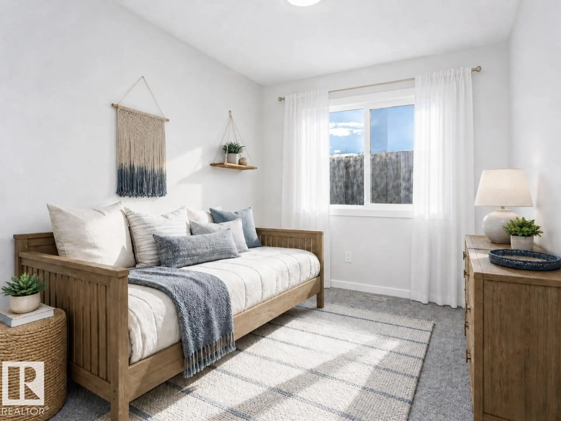 2752 7 AV SW - Image 5