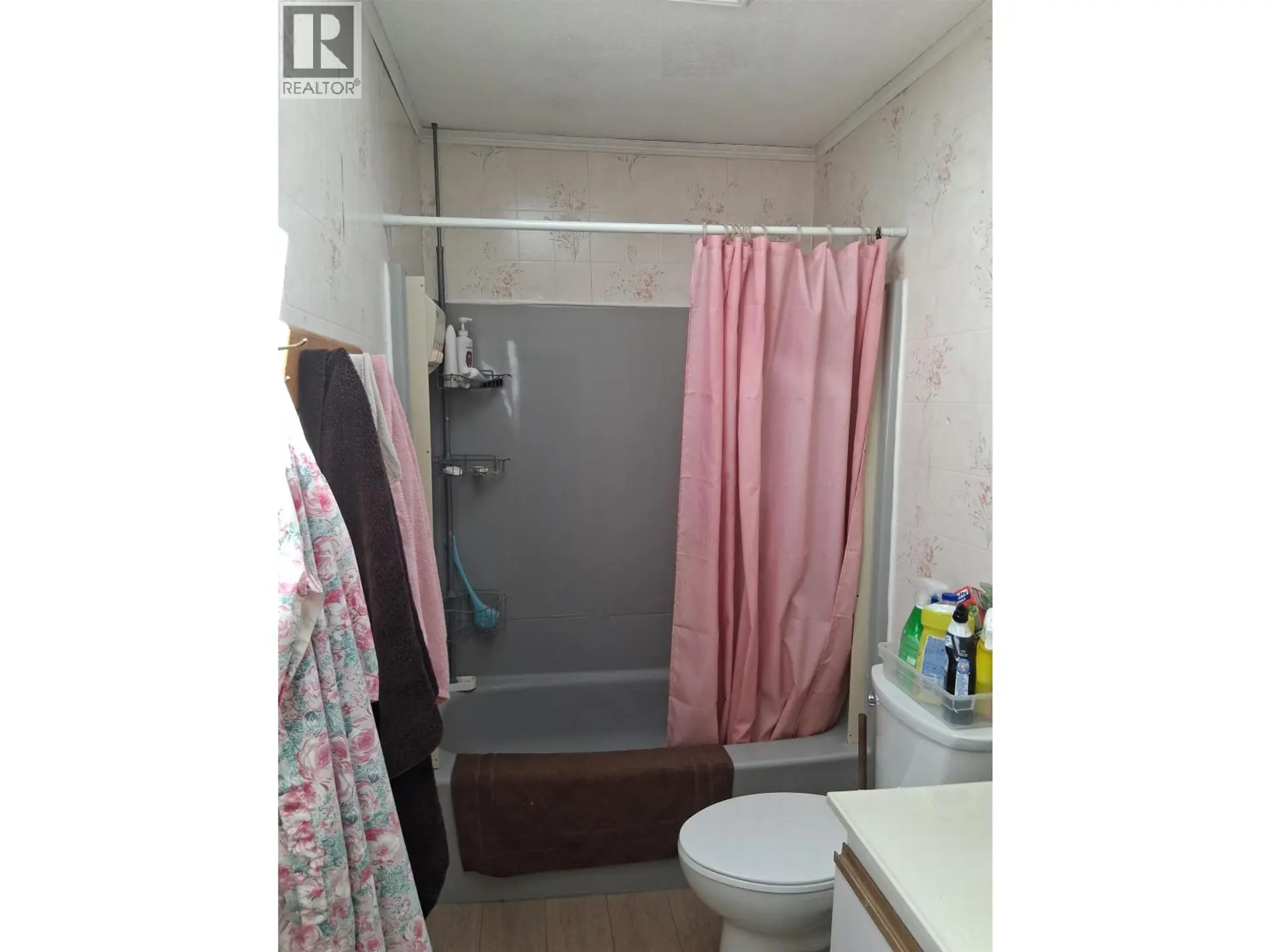 4178 BROADWAY AVENUE - Image 10