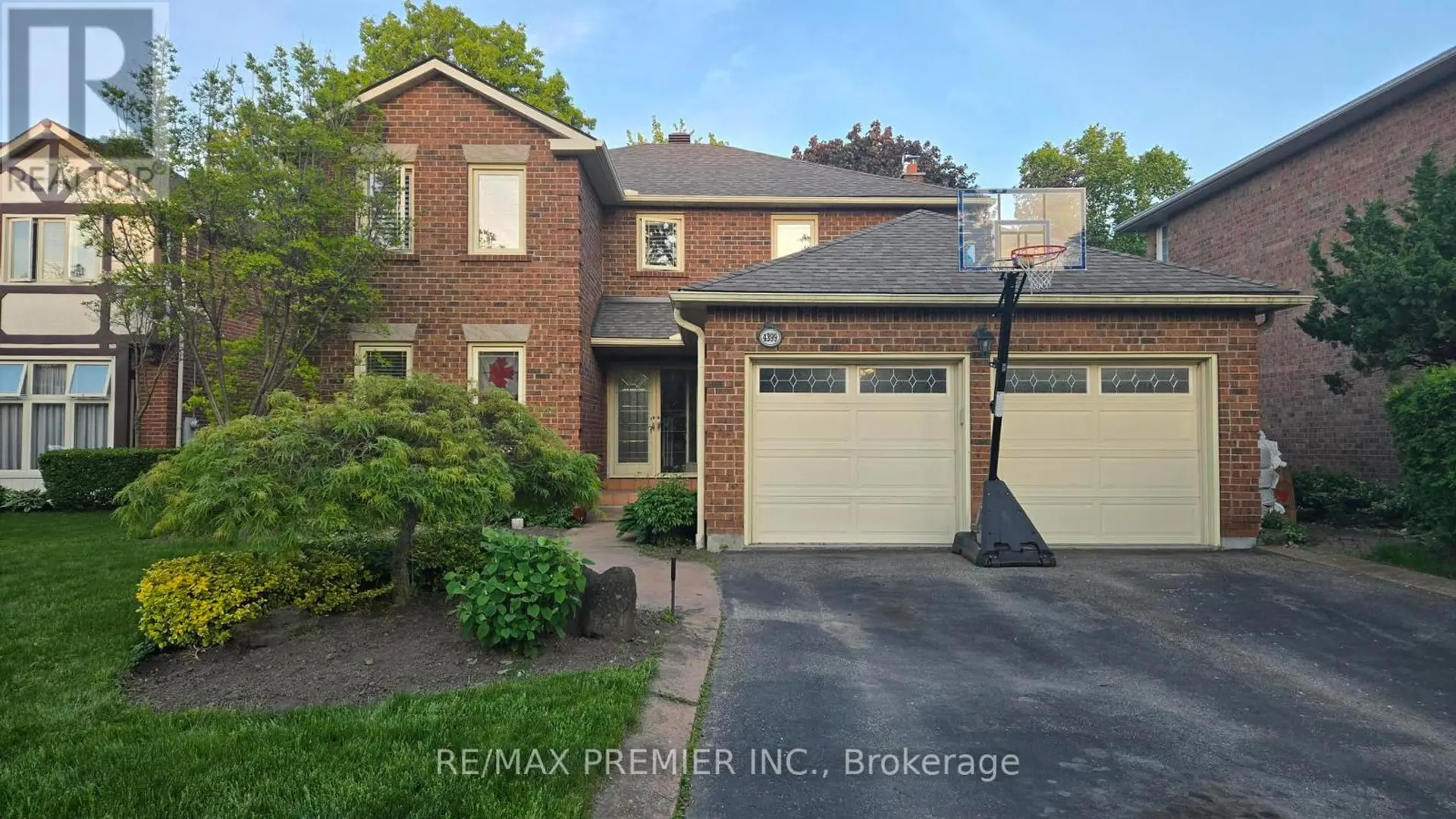 4399 BEACON LANE - Image 1