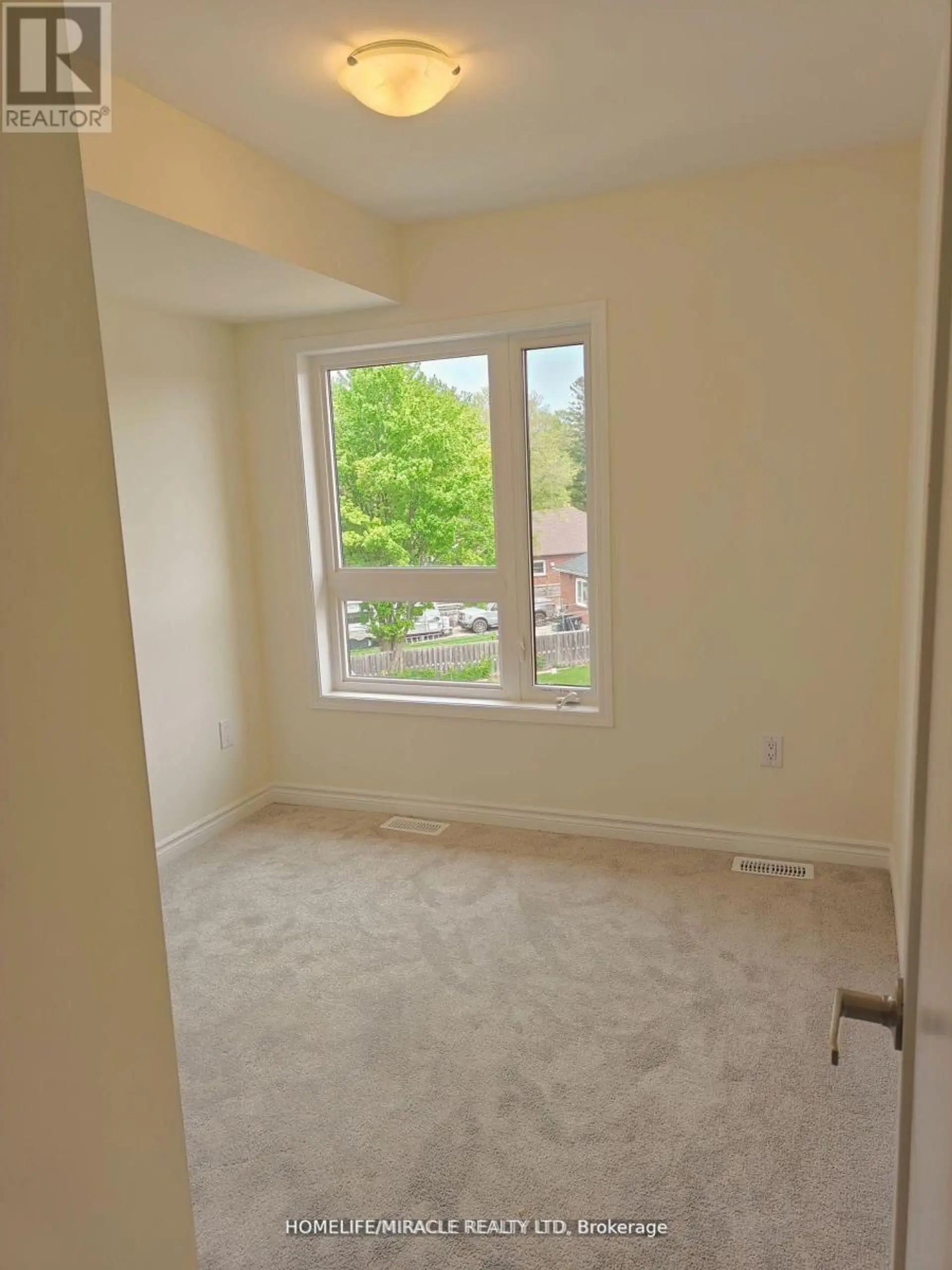 #138 1081 DANFORTH ROAD - Image 4