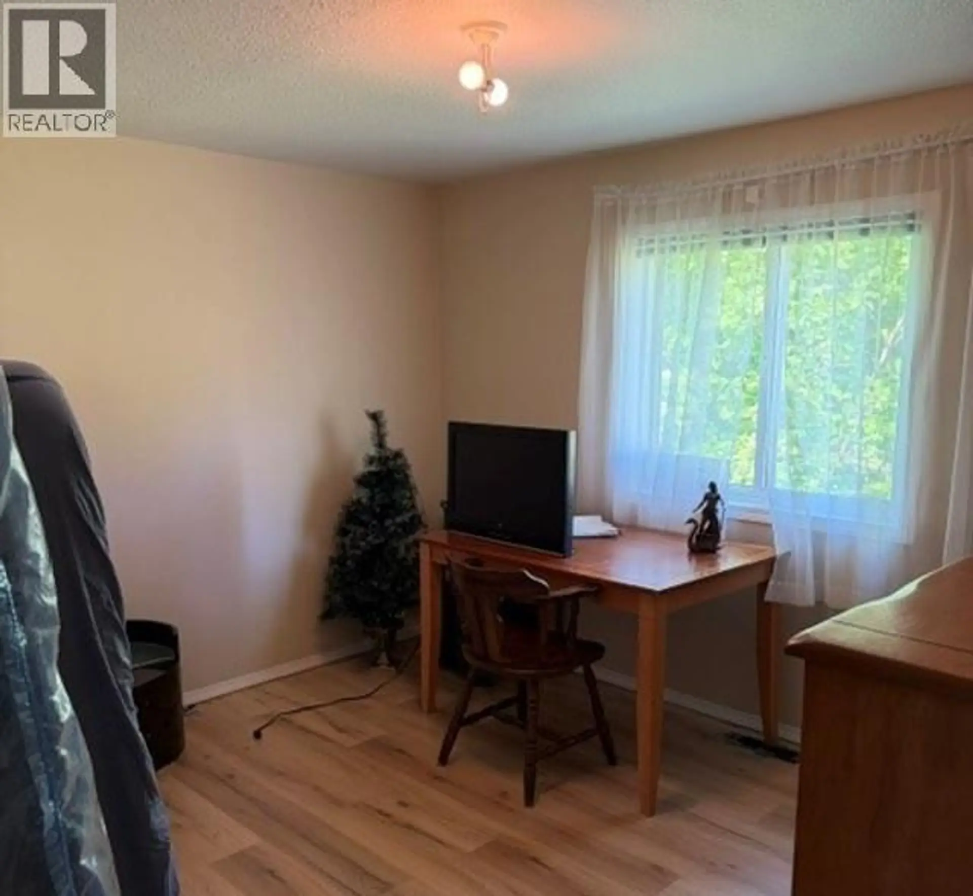 8477 ROWLAND ROAD - Image 9