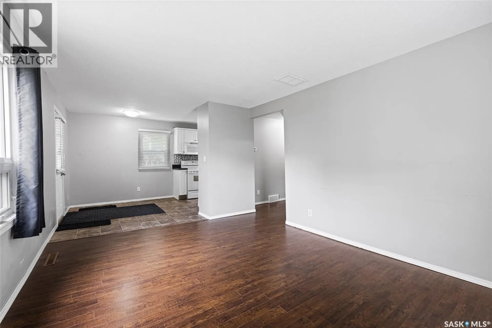 33 Merritt CRESCENT - Image 4
