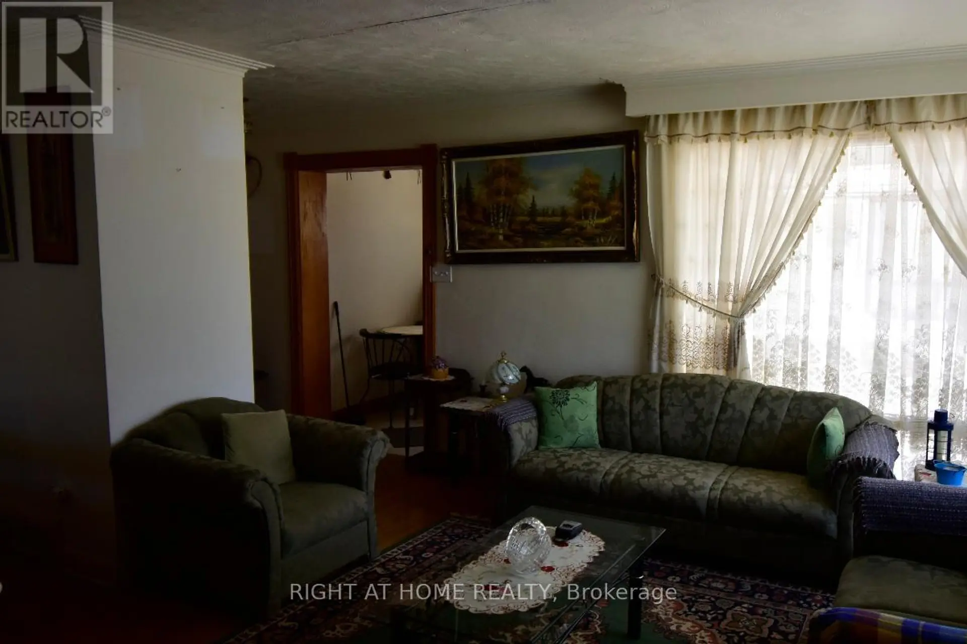 2436 ISLINGTON AVENUE - Image 6