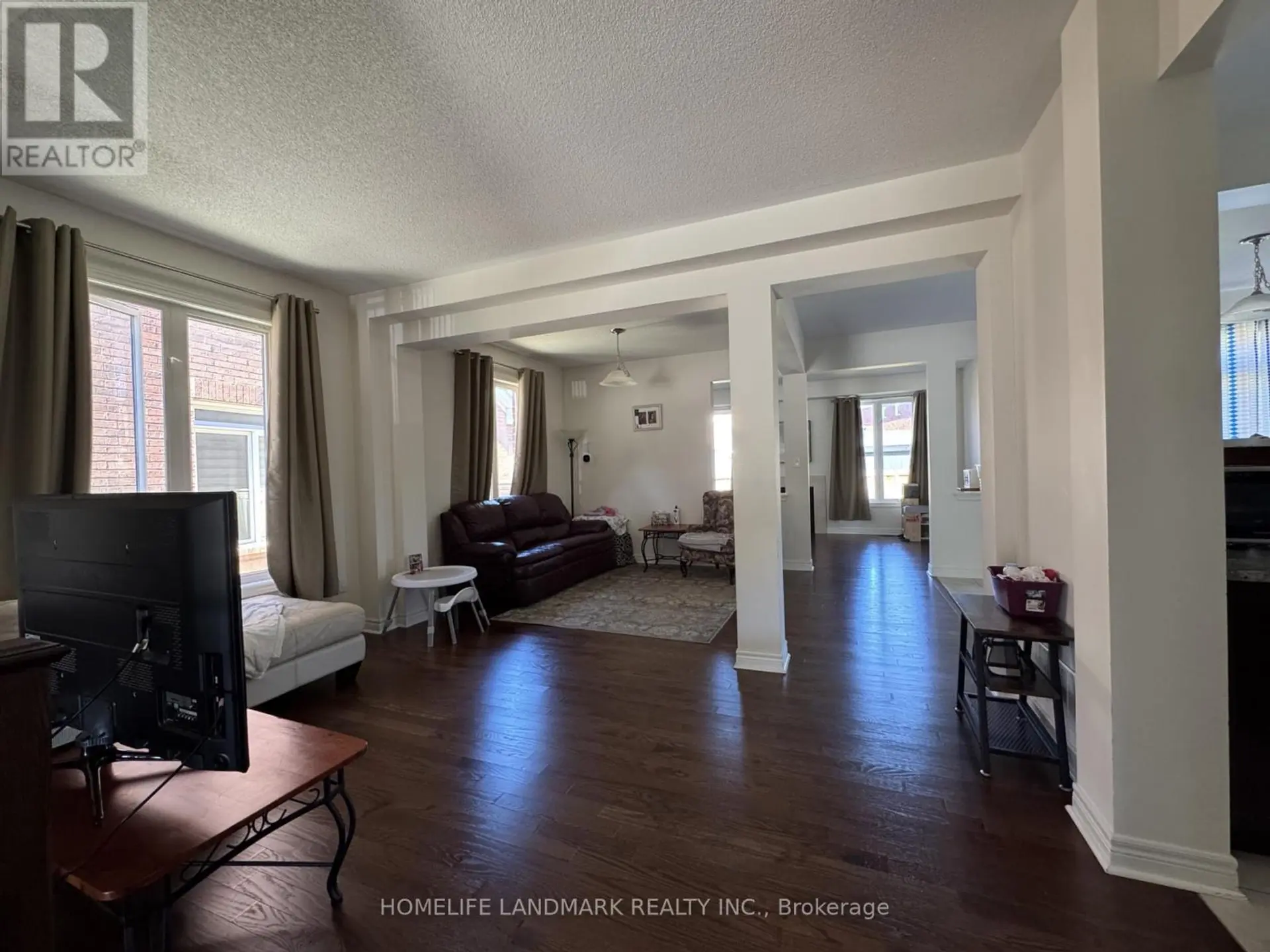 678 WEST PARK AVENUE - Image 3
