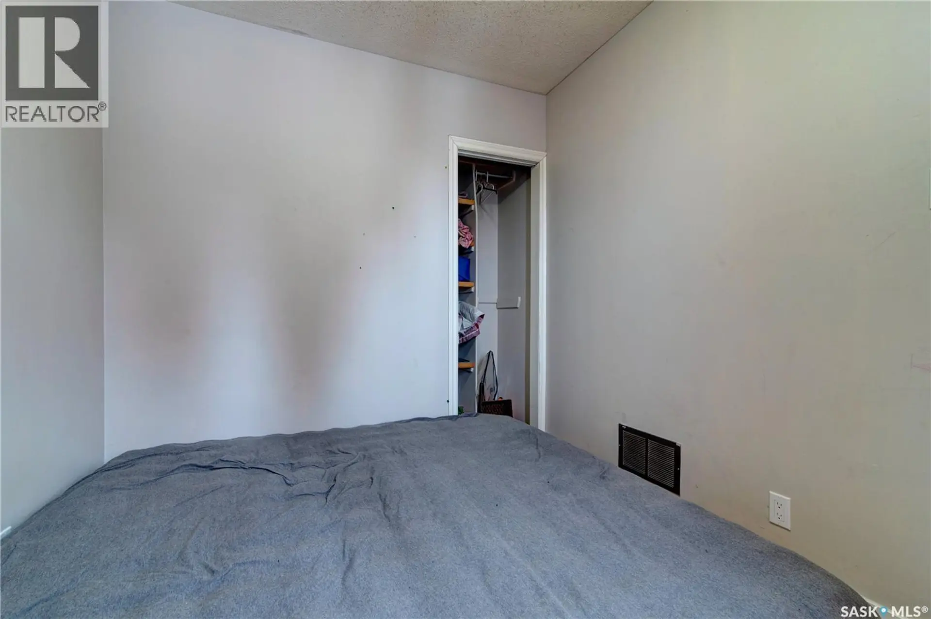 1035 Wallace STREET - Image 7