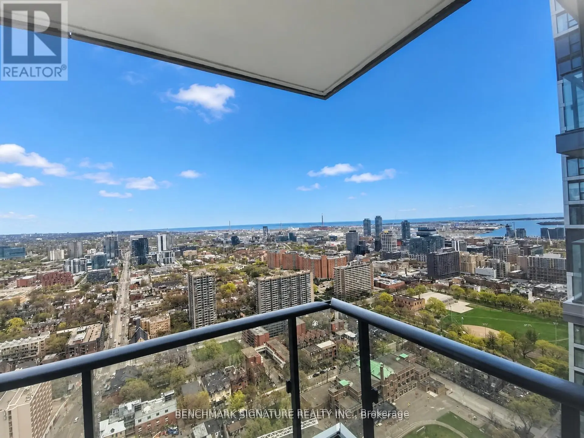 #4015 251 JARVIS STREET - Image 1