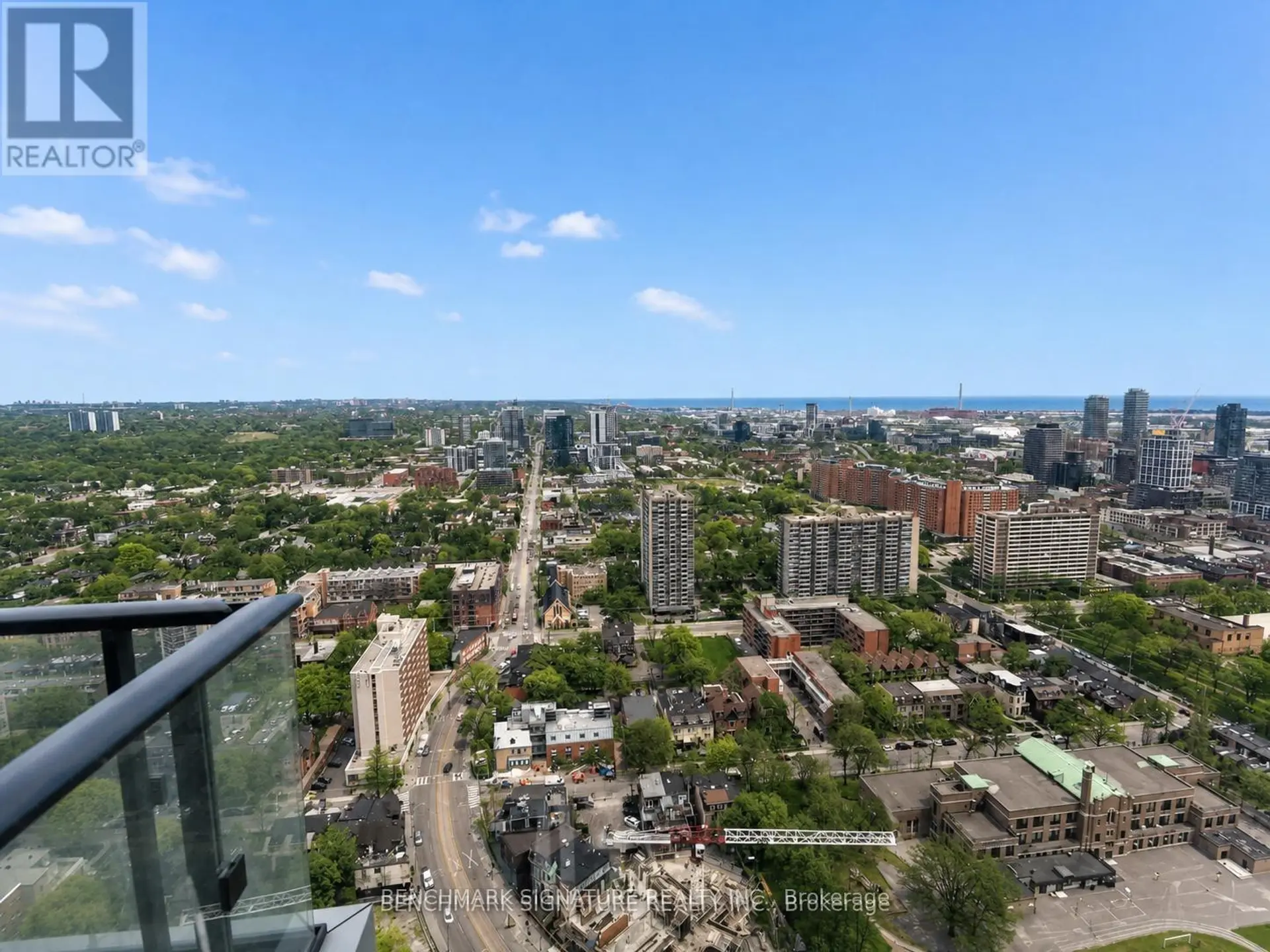 #4015 251 JARVIS STREET - Image 2