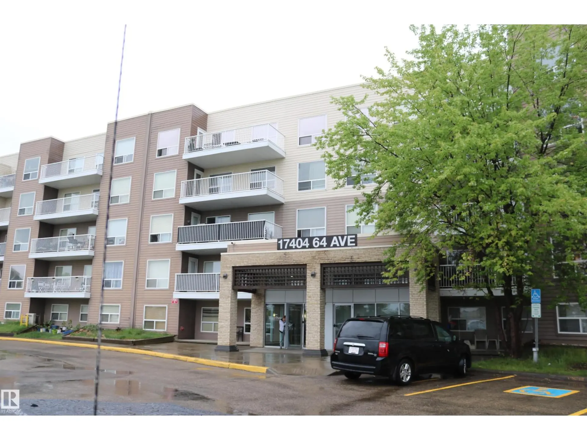 #422 17404 64 AV NW - Image 1