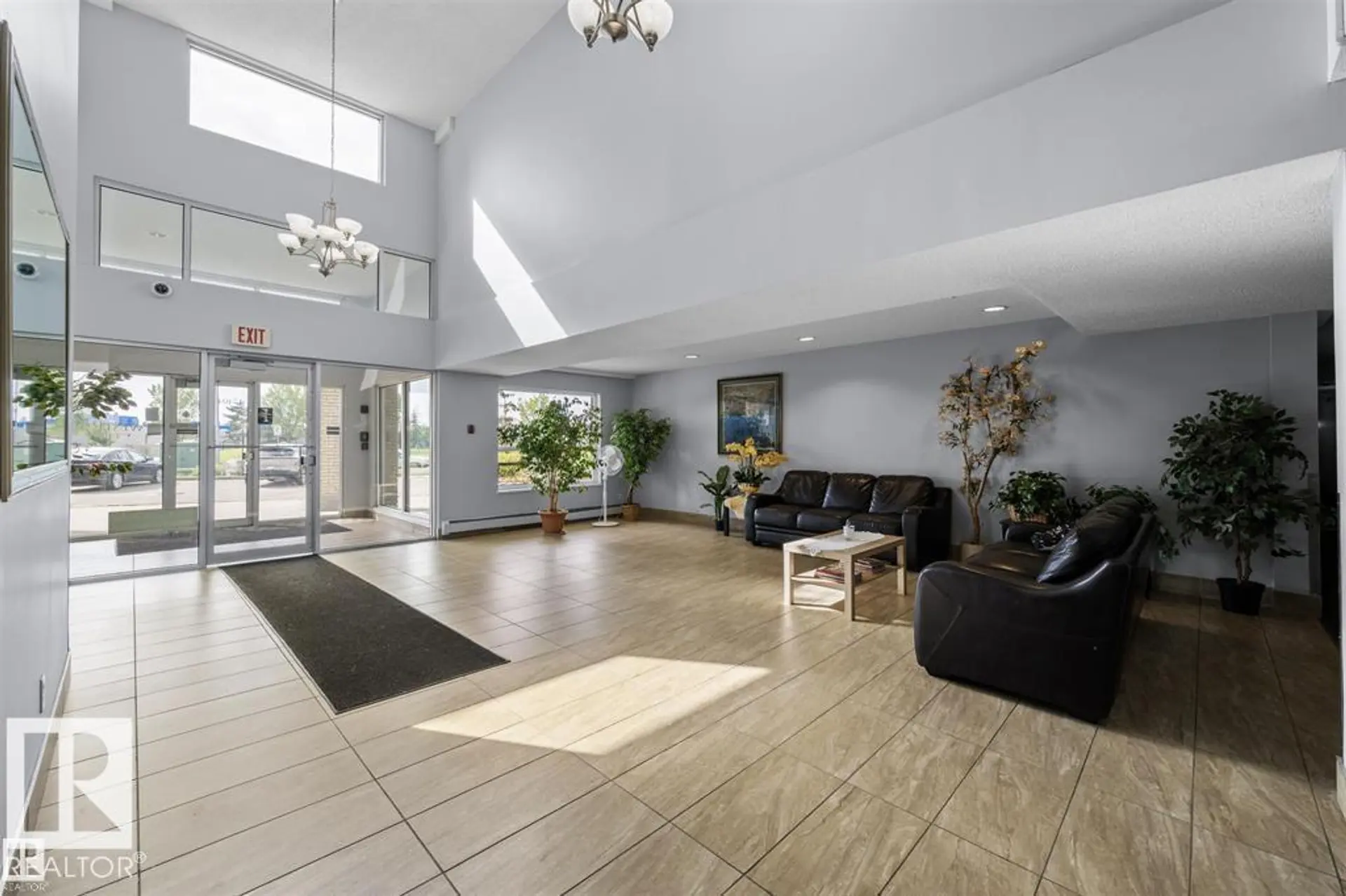 #422 17404 64 AV NW - Image 19
