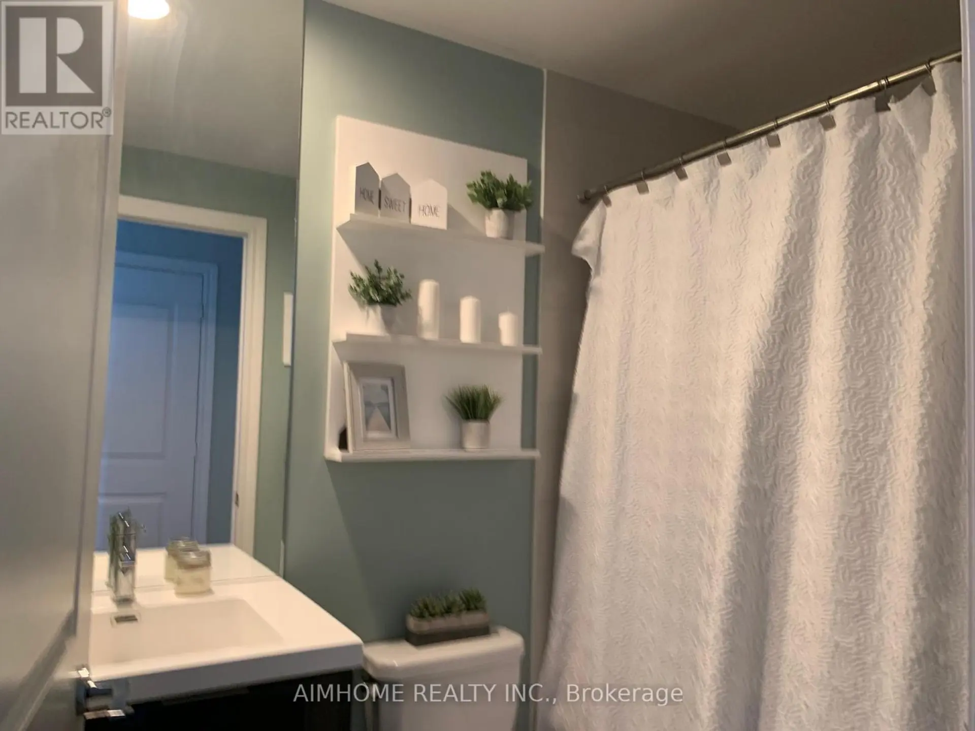 #1601 80 MARINE PARADE DRIVE - Image 10