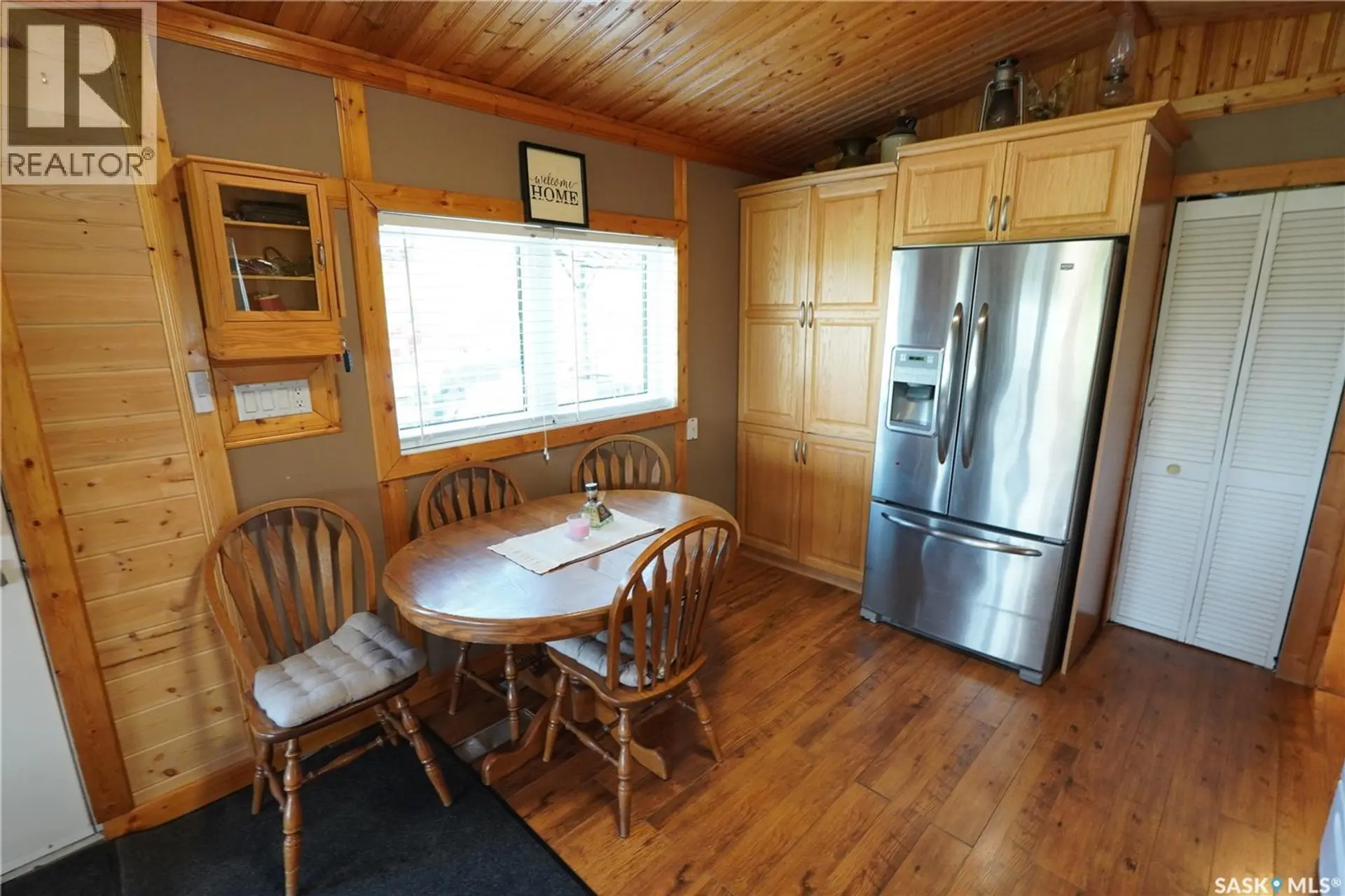 504 LAKEVIEW CRESCENT - Image 9