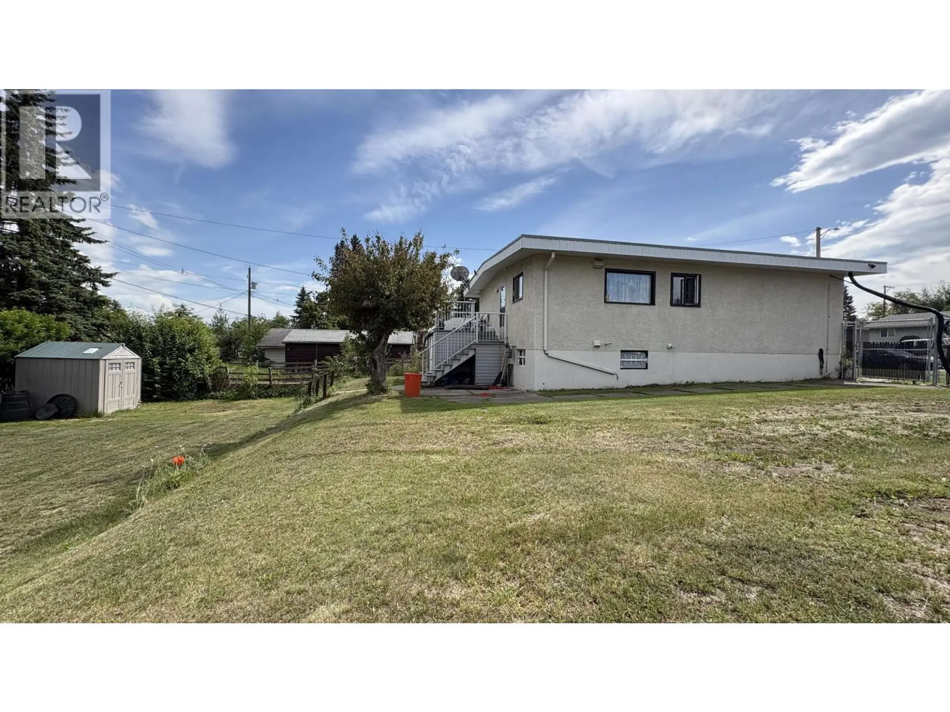 898 EWERT STREET - Image 11