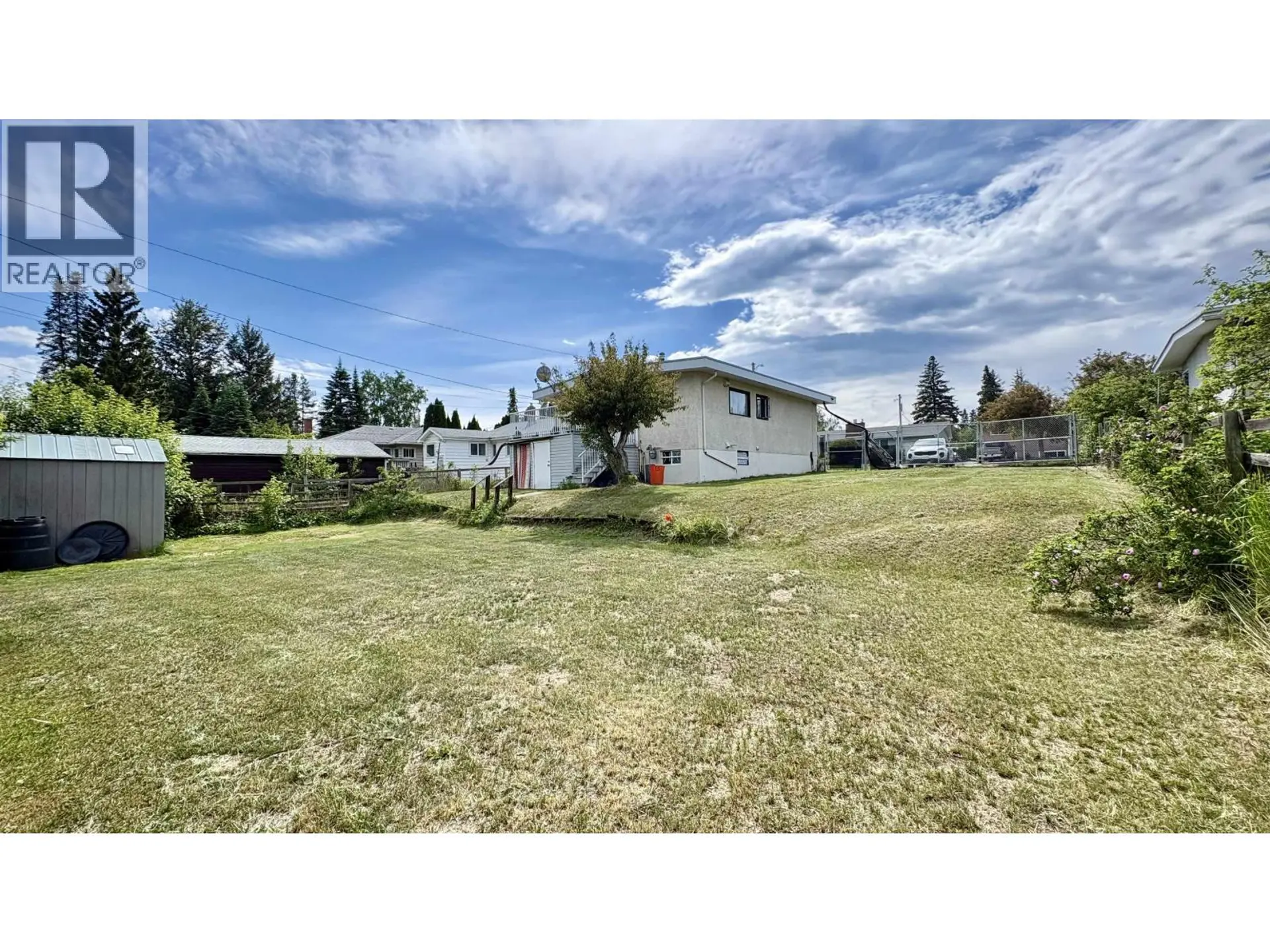 898 EWERT STREET - Image 13