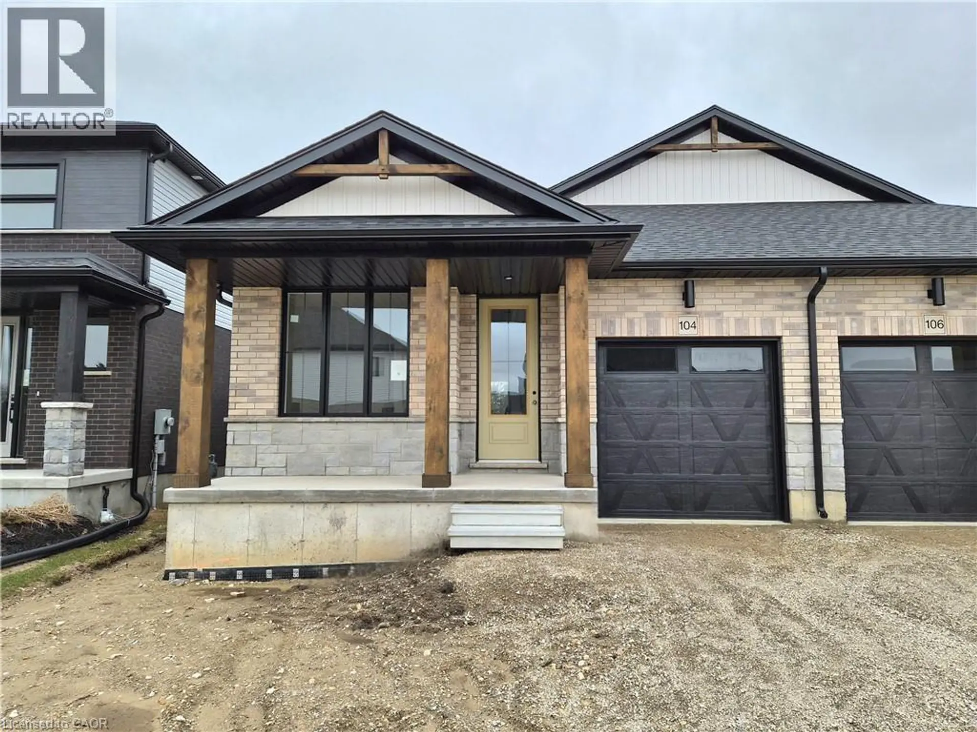 104 THACKERAY Way - Image 1