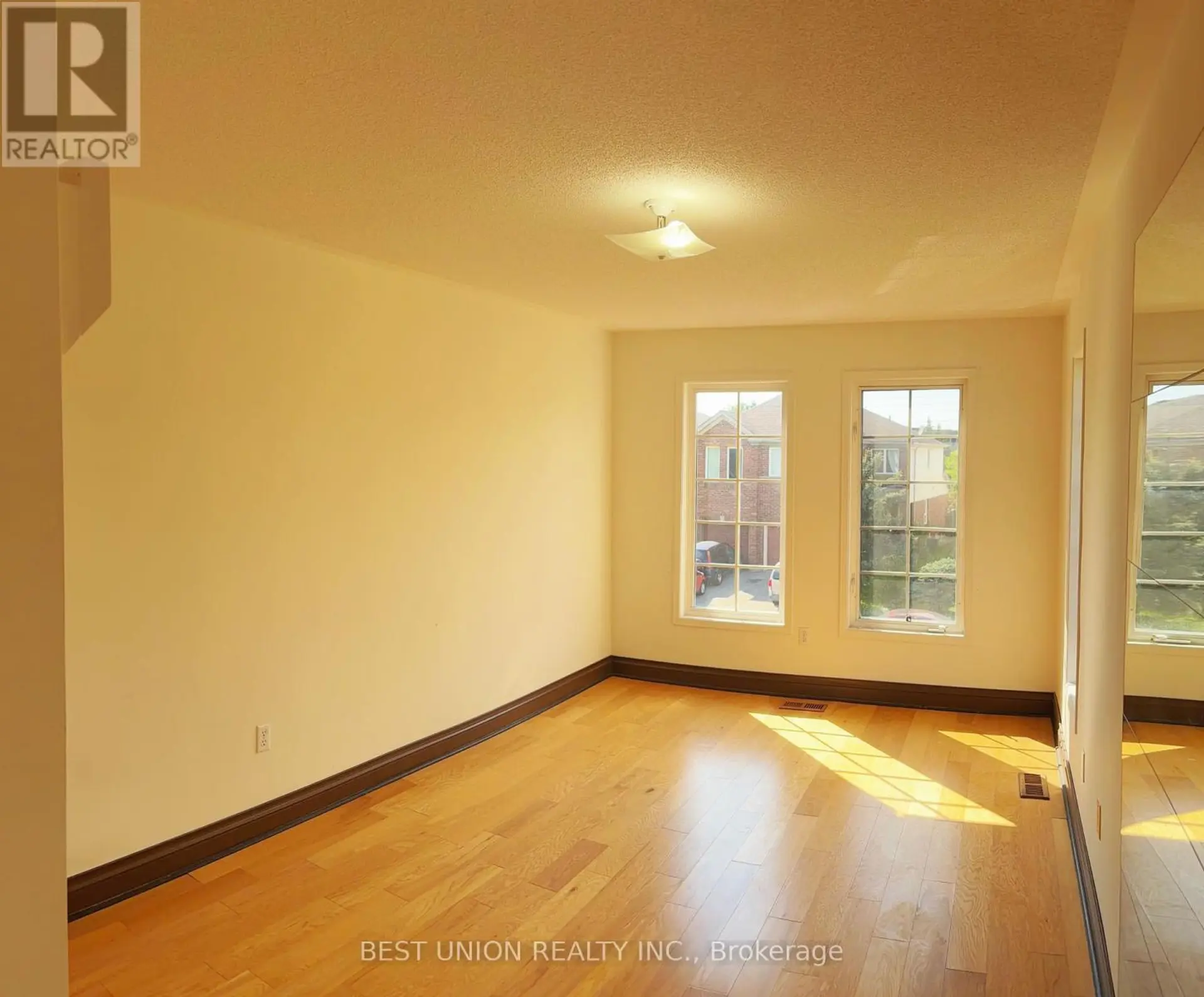 2864 WESTBURY COURT - Image 14