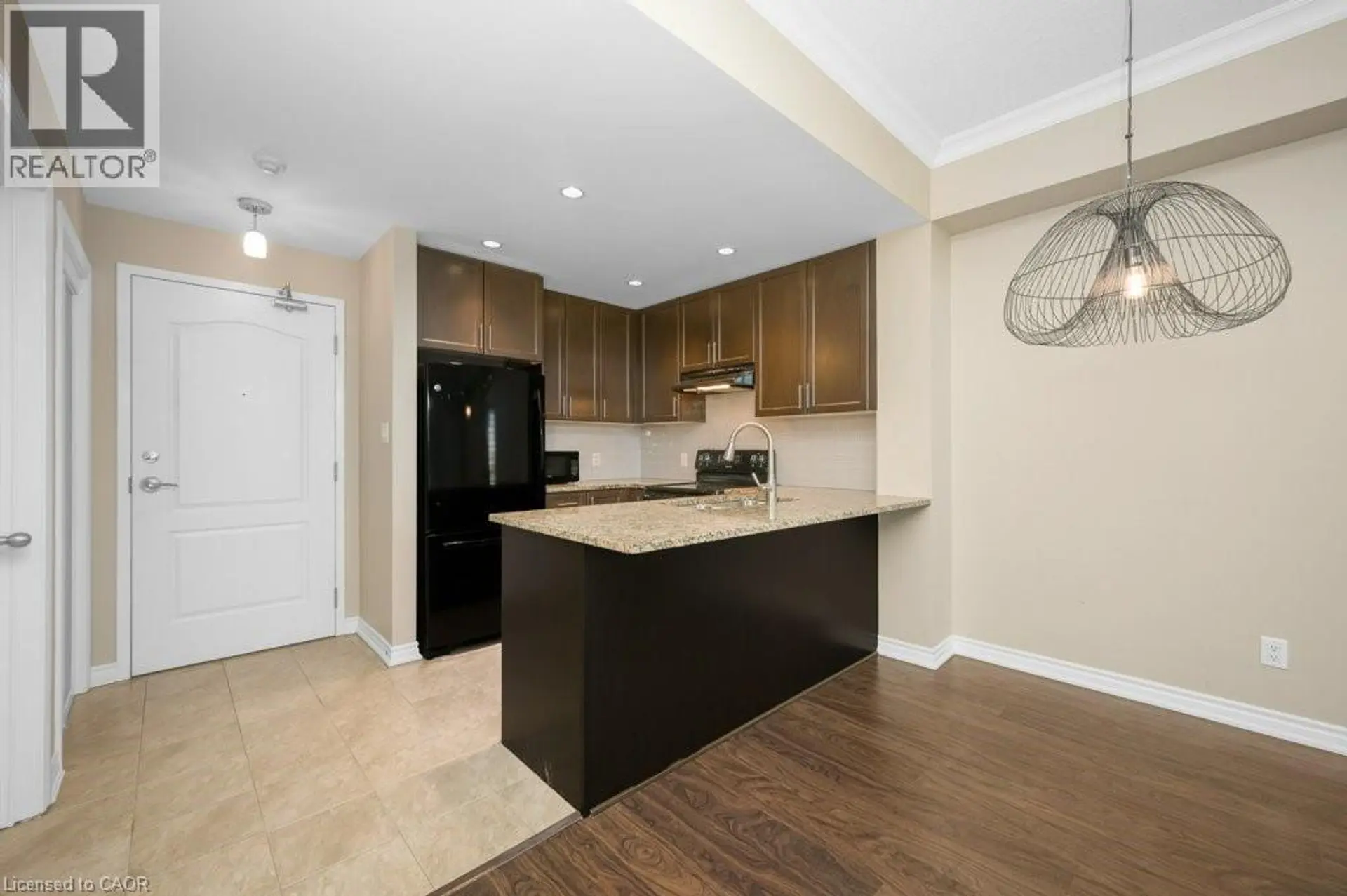 #214 5327 UPPER MIDDLE Road - Image 7