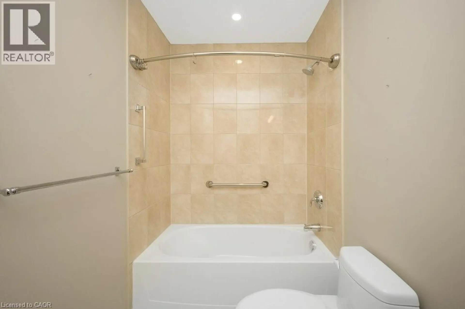 #214 5327 UPPER MIDDLE Road - Image 16