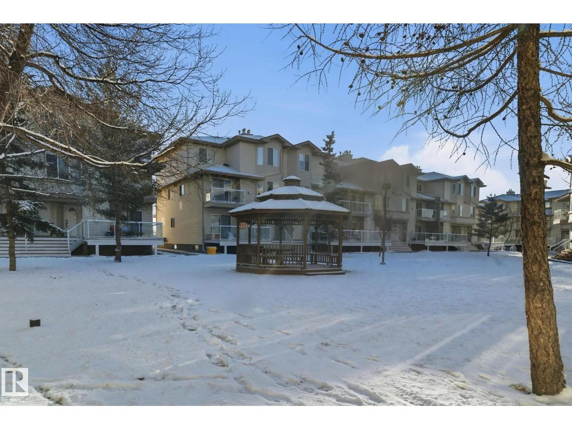 #62 2505 42 ST NW - Image 15