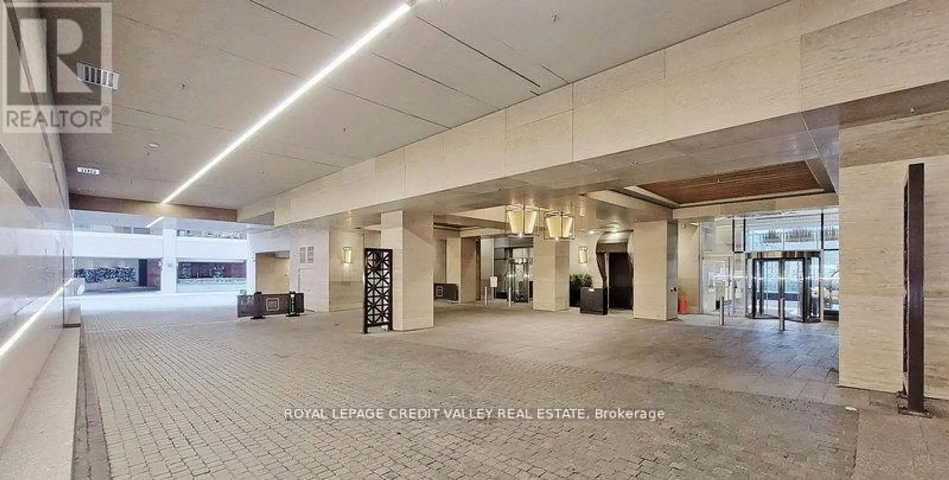 #1806 188 CUMBERLAND STREET - Image 3