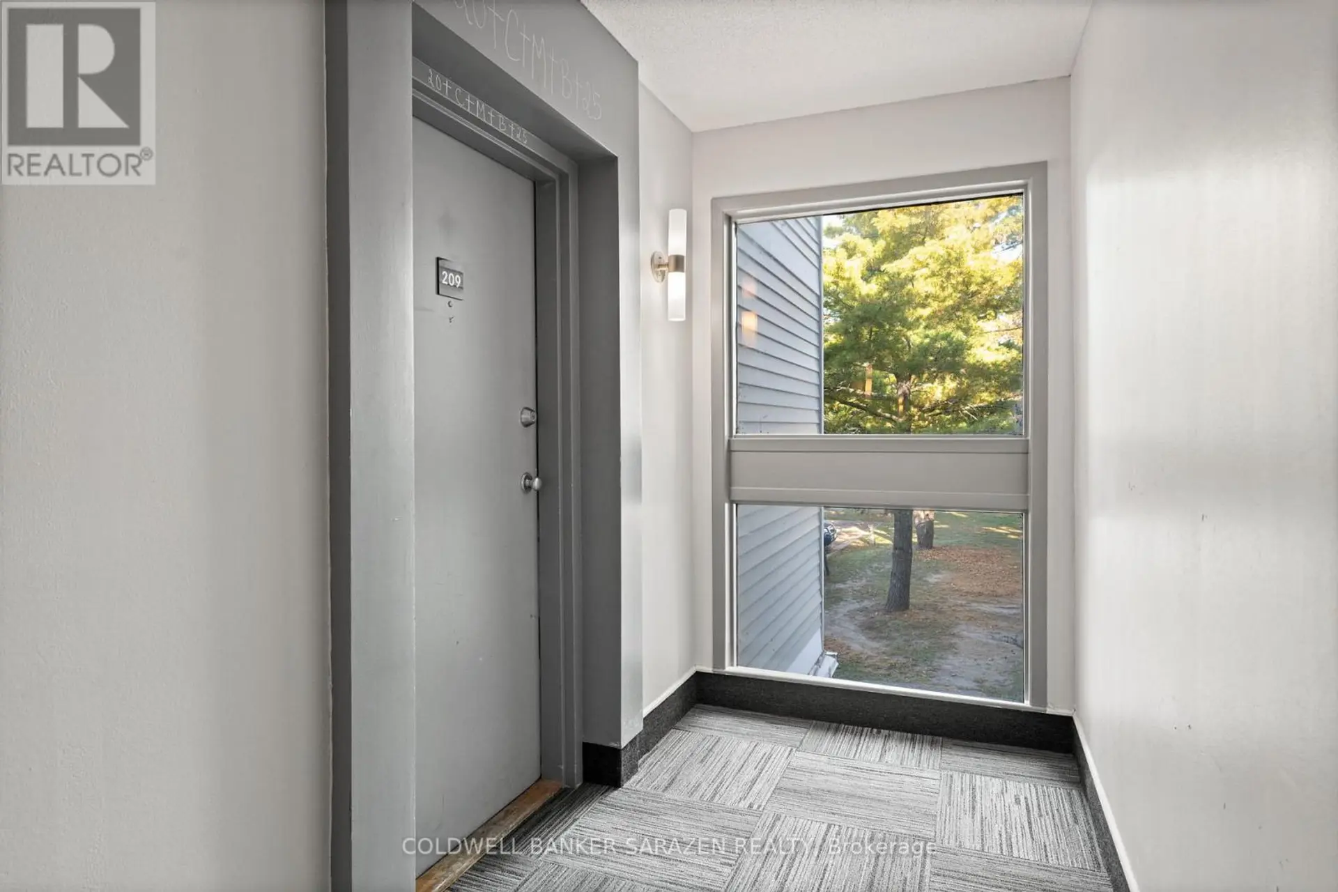 #209 214 VIEWMOUNT DRIVE - Image 3