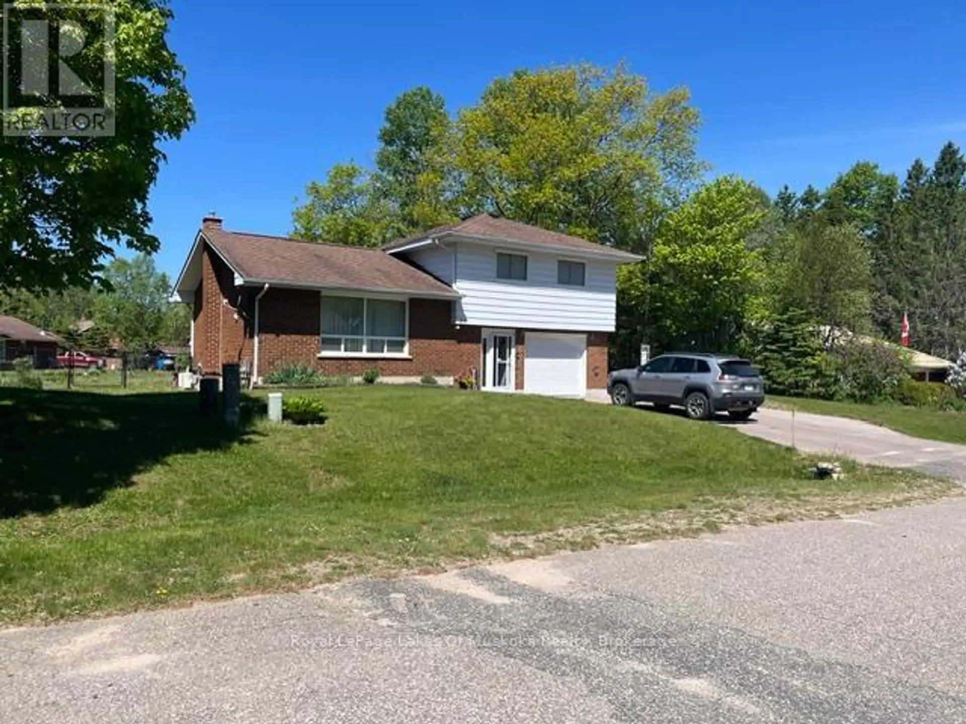 25 FITZ AVENUE - Image 1