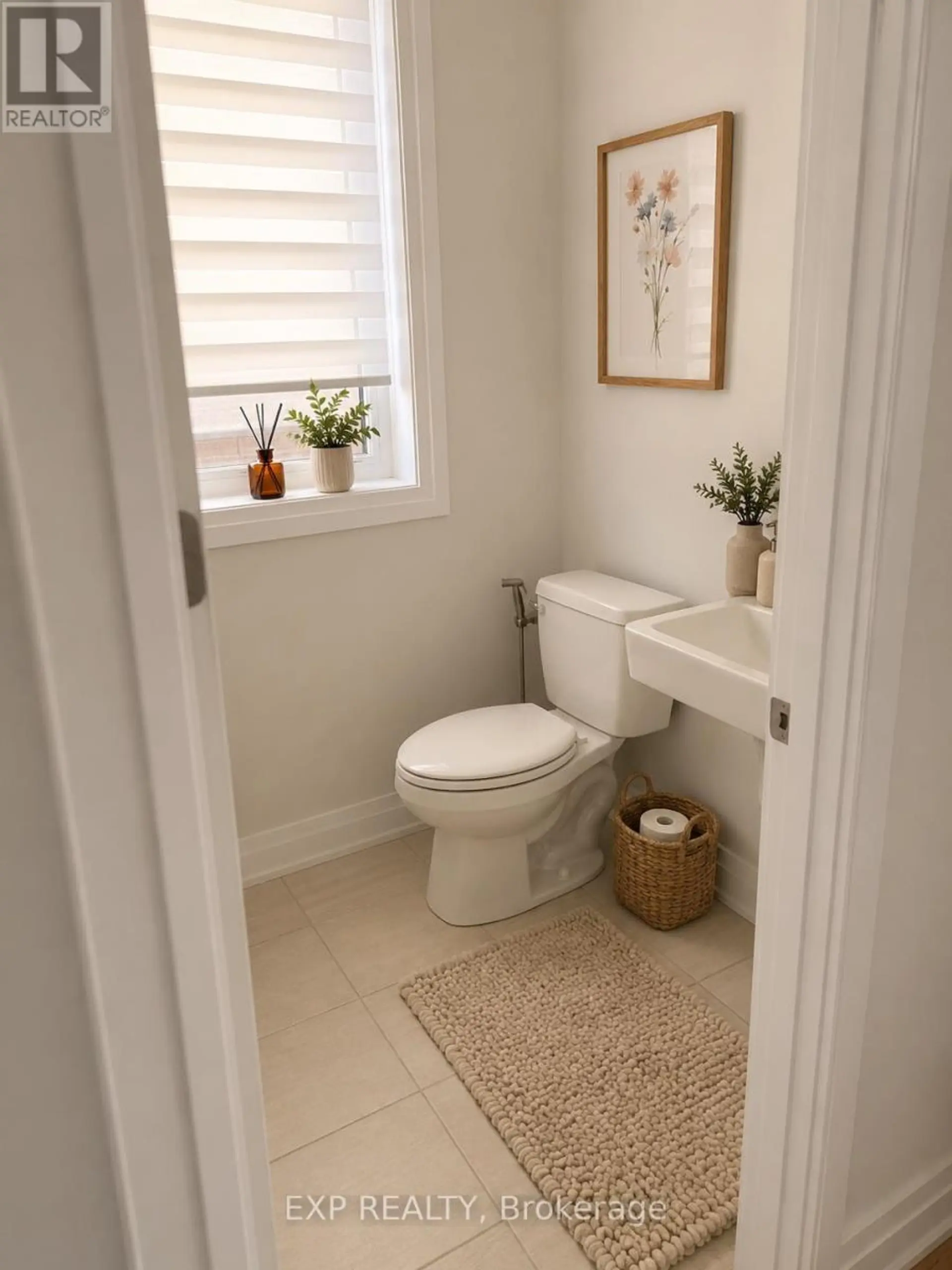 21 AIDA PLACE - Image 17