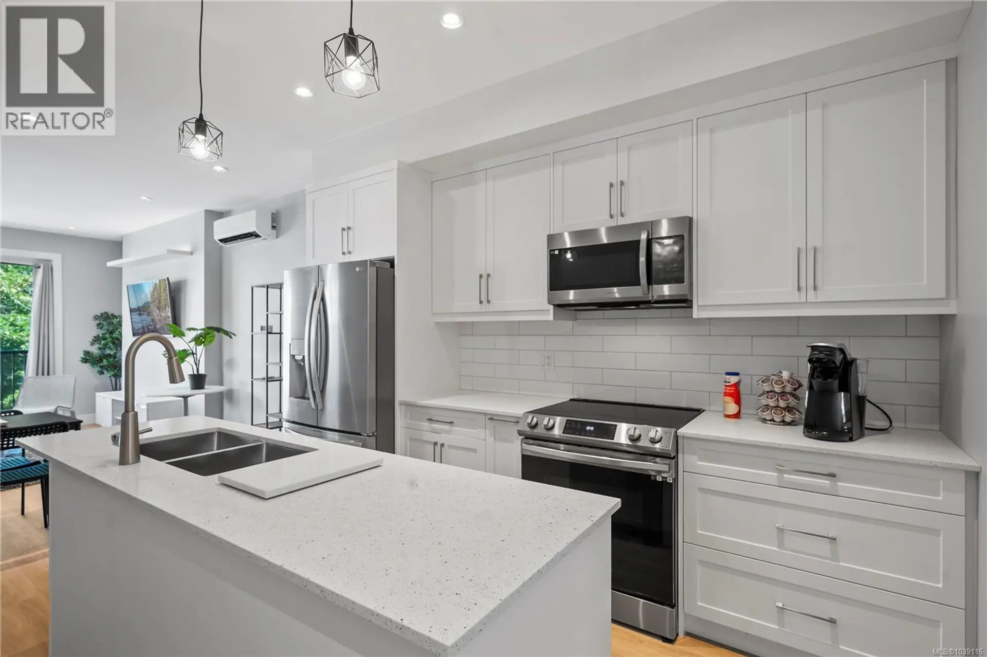 #104 2830 SYBRONDEN Rd - Image 5